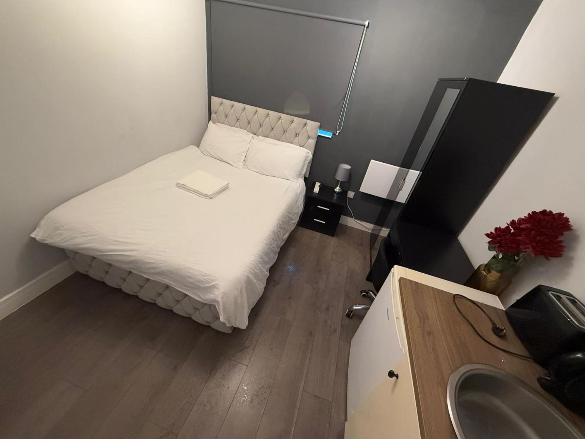 Letzi Private En-suite Near Wembley Habitación en casa particular Londres
