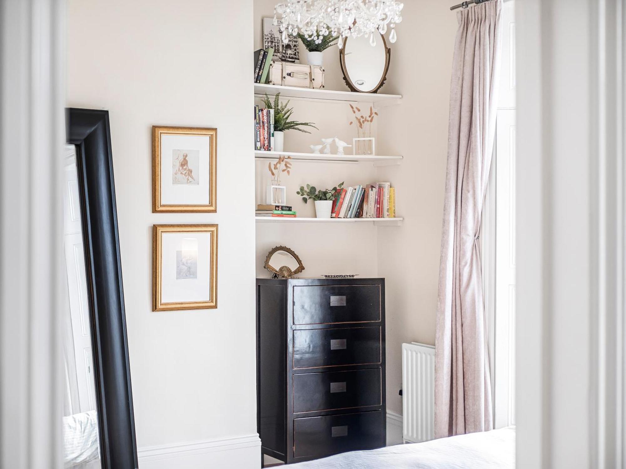 Chic & Cosy Flat With Terrace, 5-min Walk To Pimlico Tube, Pet-friendly * Londres