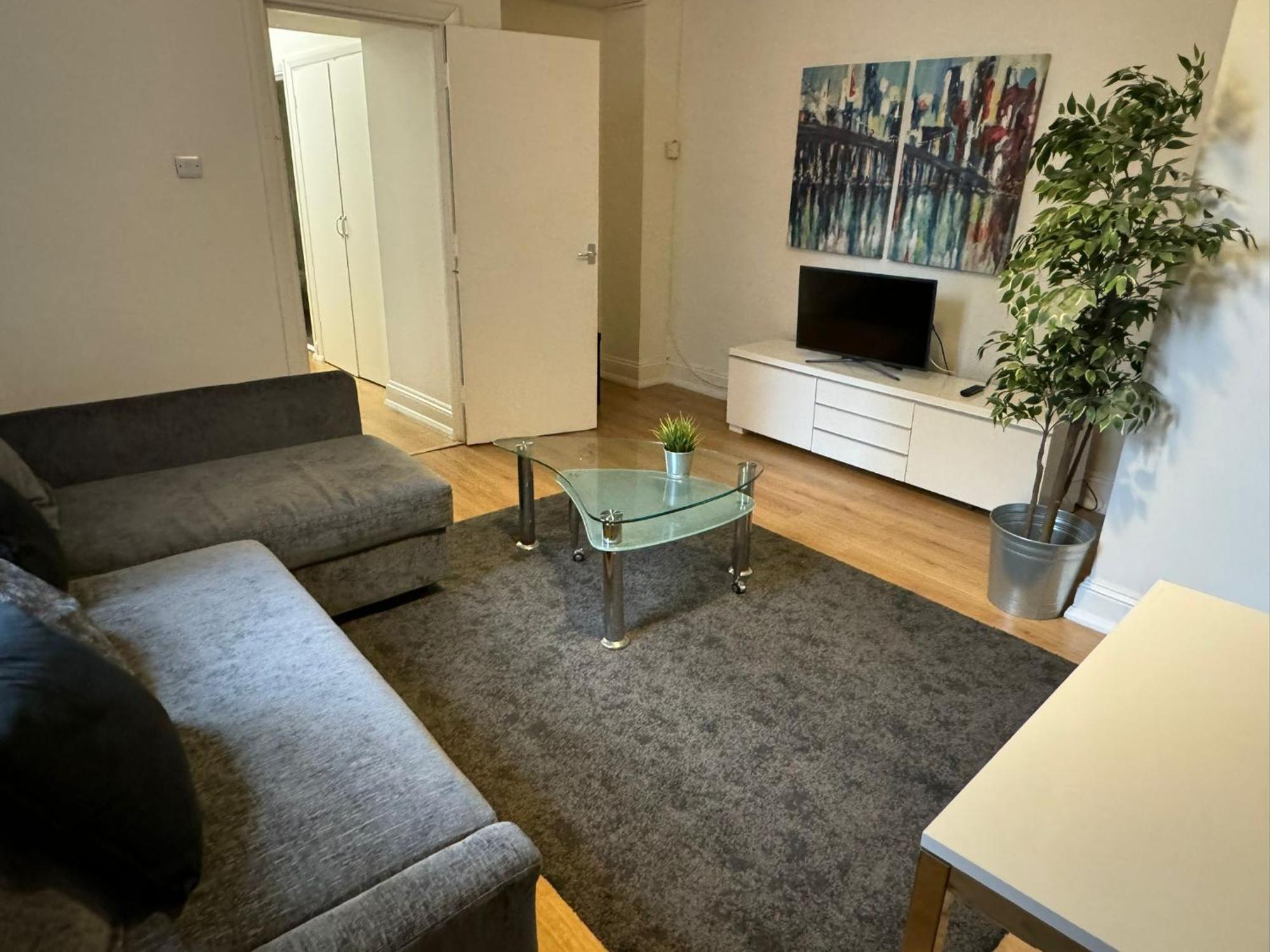 Marble Arch One Bedroom *