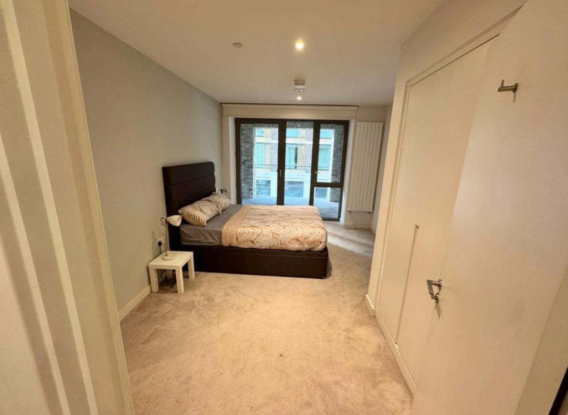 2 Bed By Excel Londres