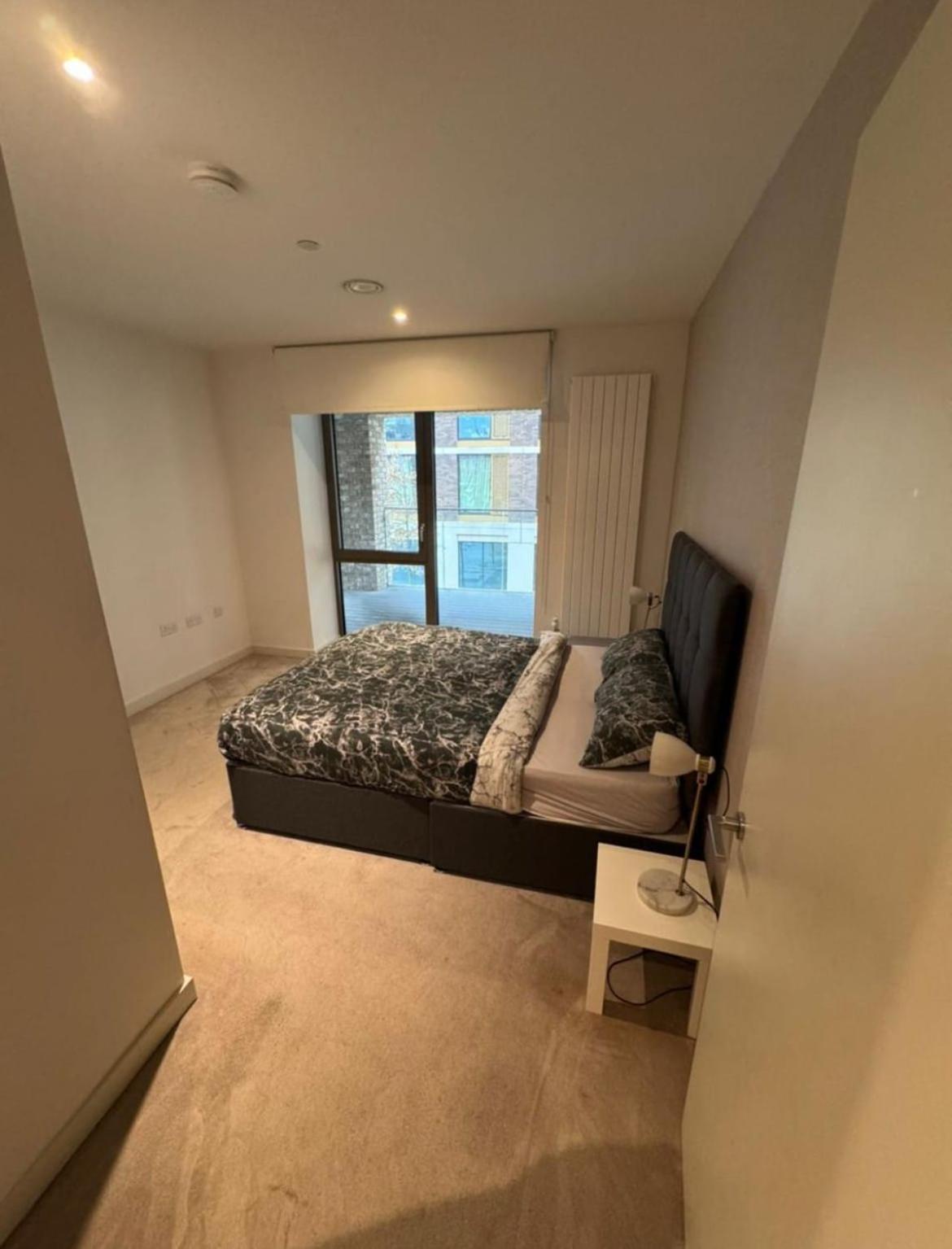 2 Bed By Excel * Londres