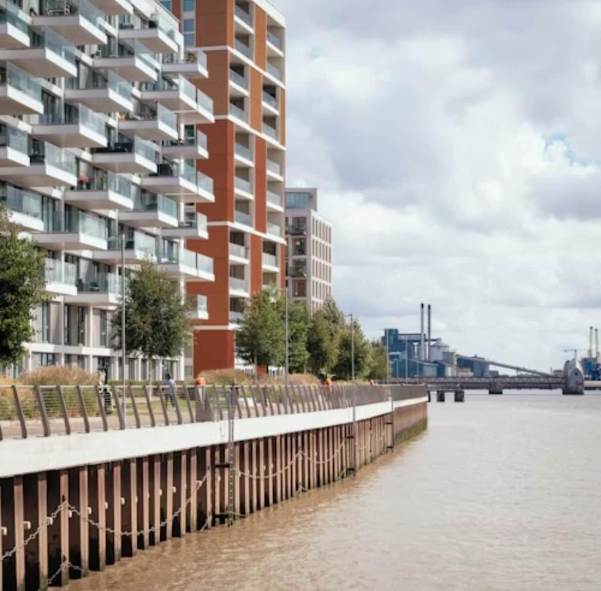2 Bed By Excel