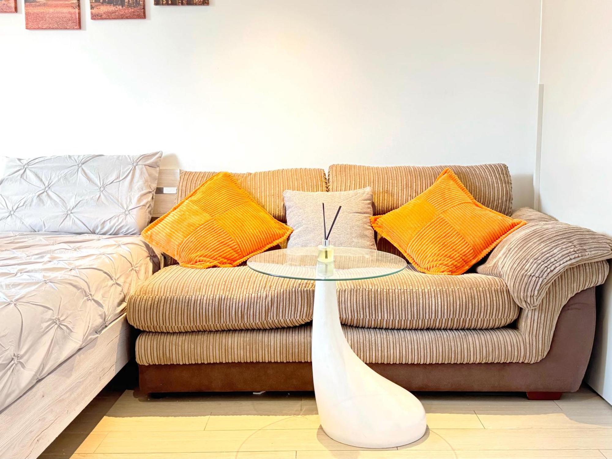 New Large 4 Bedroom & 3 Bathroom Flat Near Angel Station In Zone 1 For Max 13 Guests Appartement
