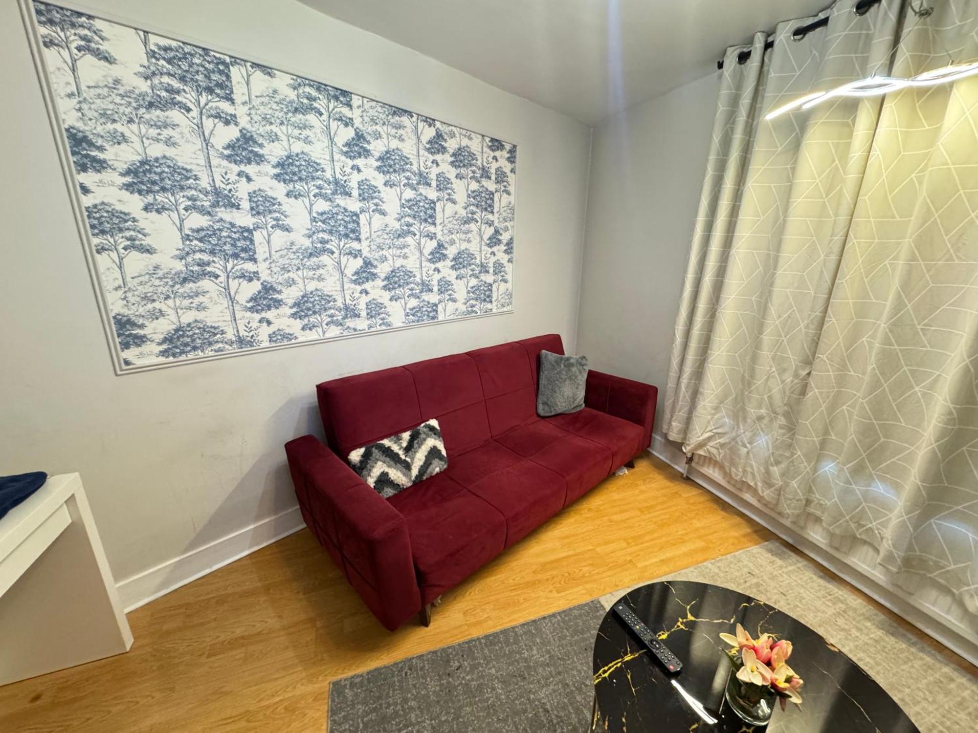 Appartement Cozy Two Bedroom In *
