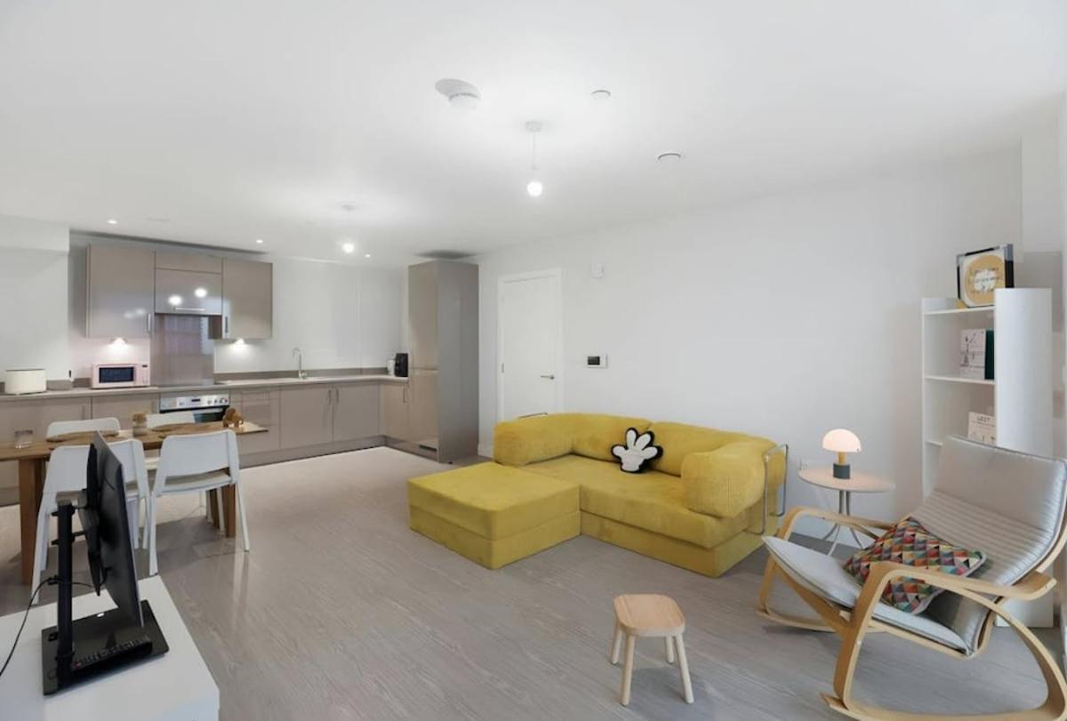 Near Wembley With Beautiful Views Appartement