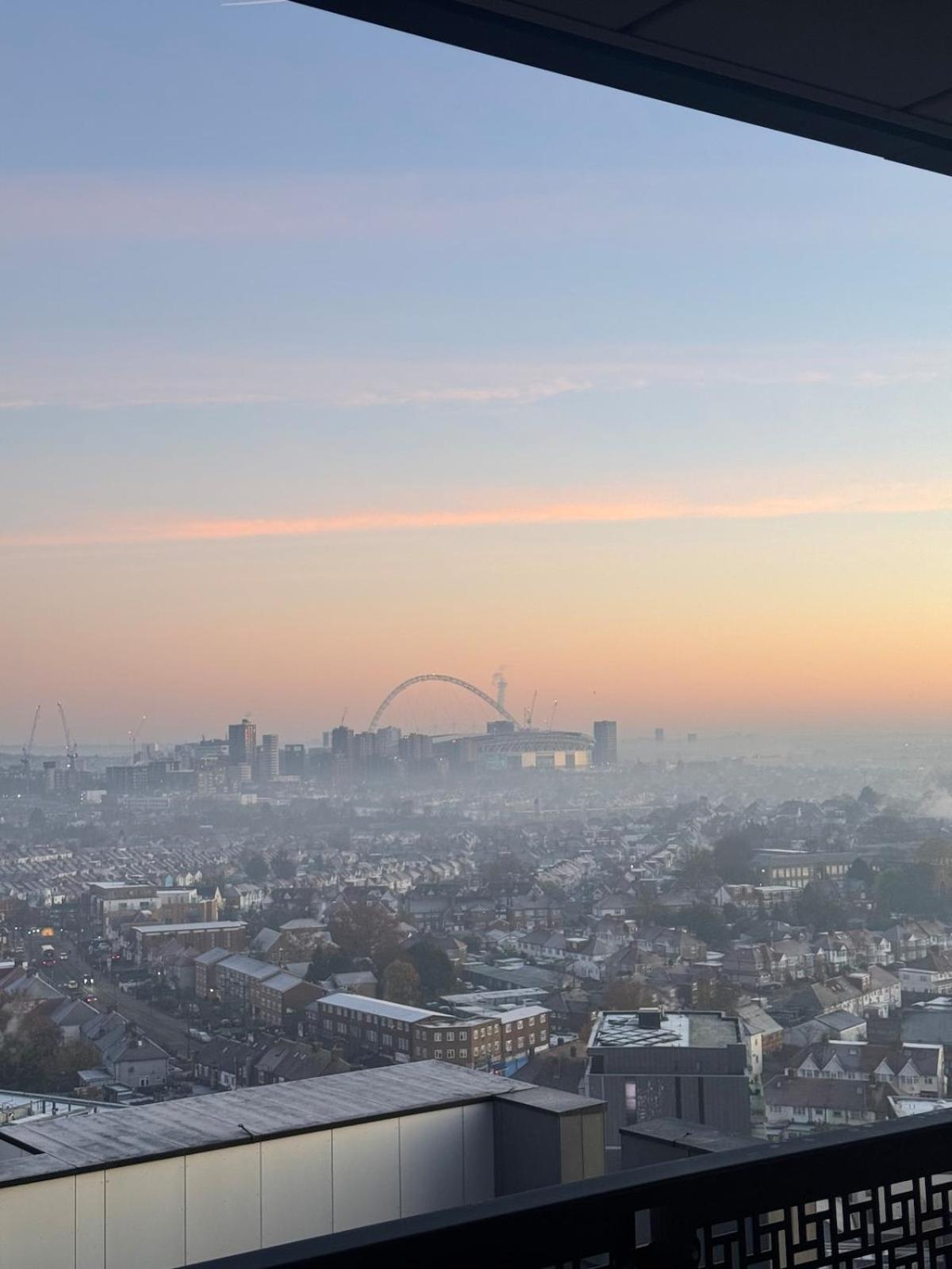 Appartement Near Wembley With Beautiful Views *