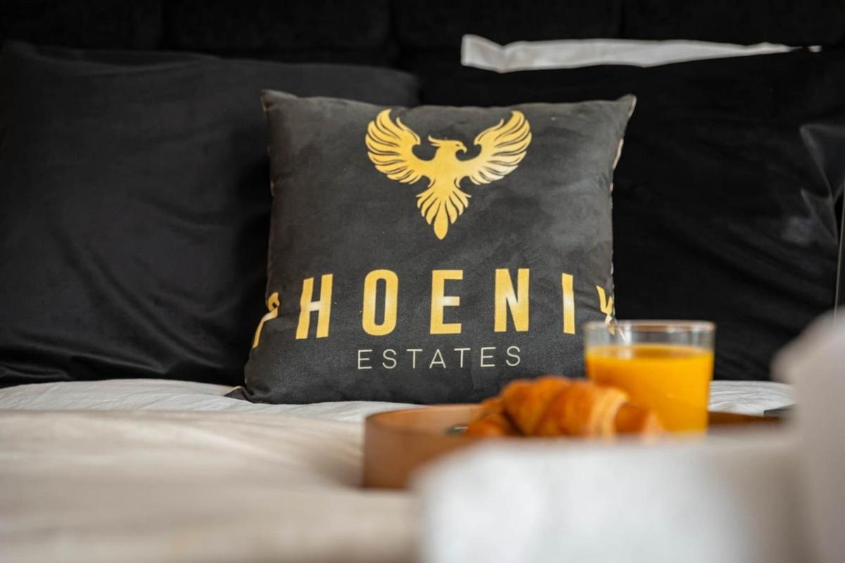Penthouse - Canary Wharf - 24 Hr Concierge, Gym, Hot Tub, Sauna, Balcony, Terrace Appartement