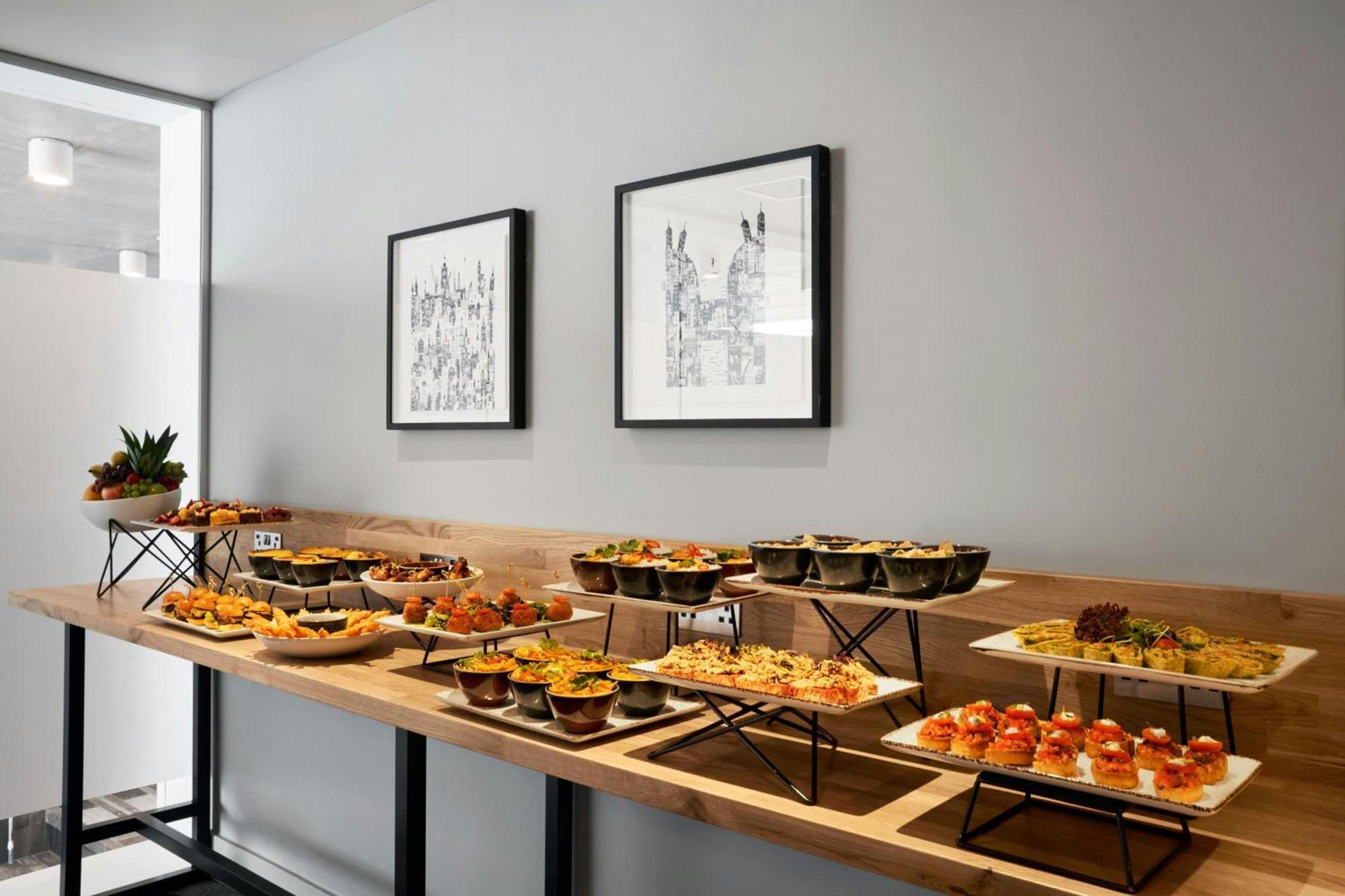 Aloft Excel 4* Londen
