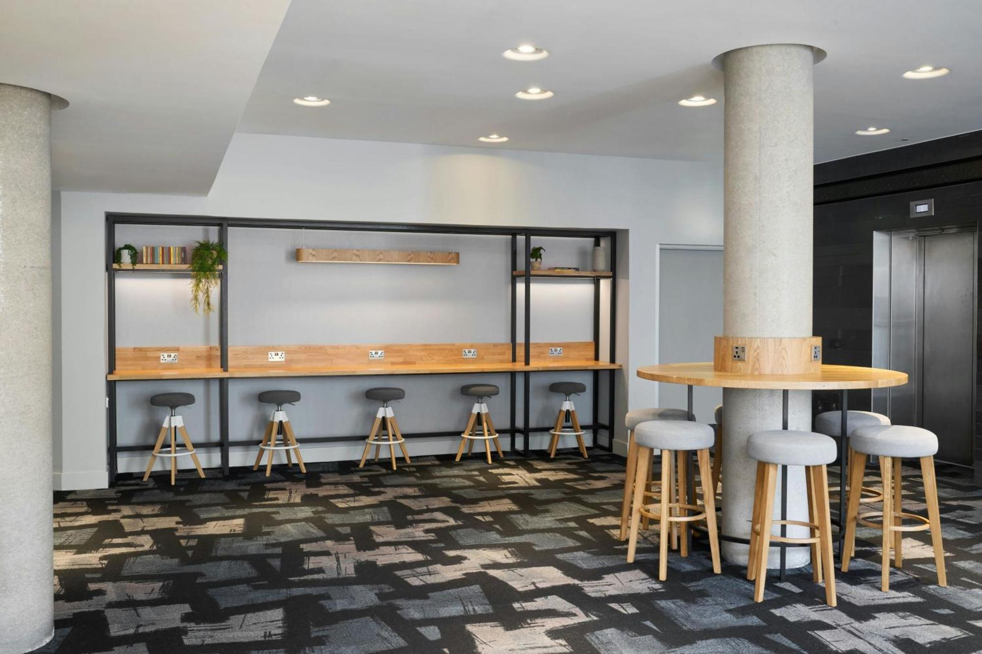 Aloft Excel Londen