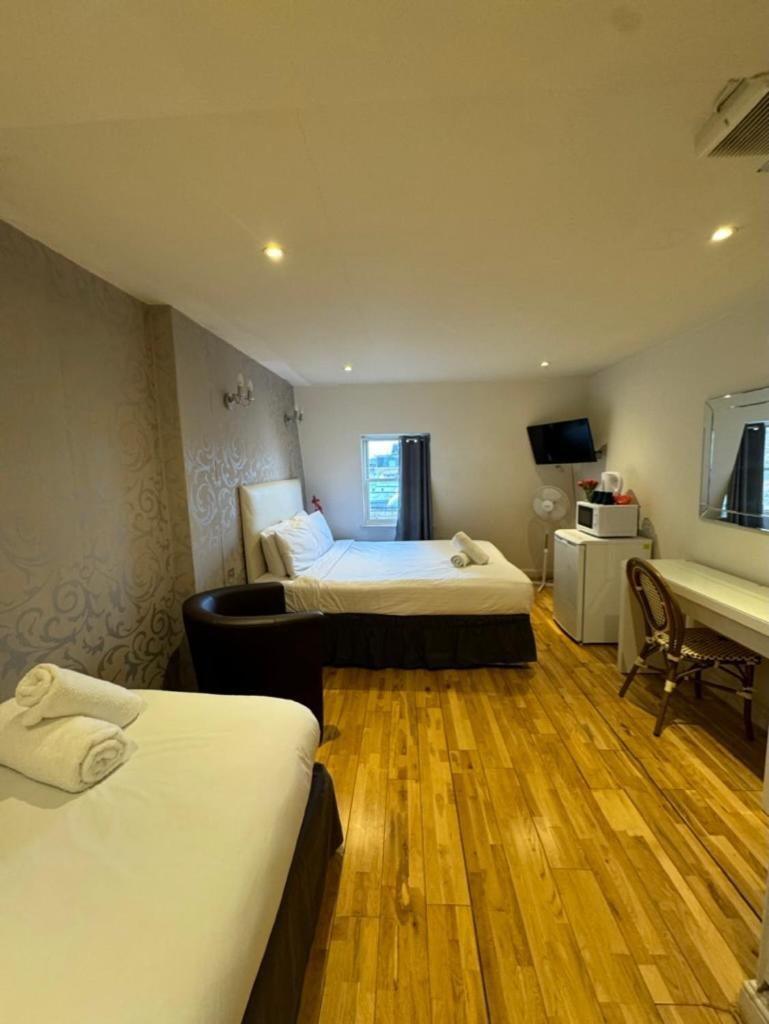 The Paramount Londres