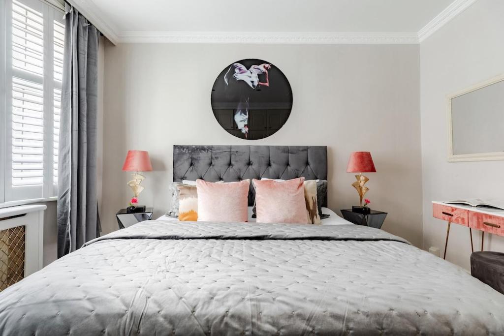Revamped & Luxxe For Covent Garden Lovers! Adorable For Families & Friends Appartement *