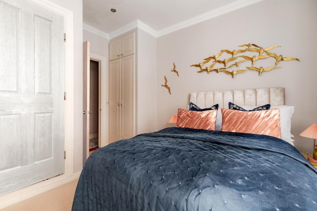 Revamped & Luxxe For Covent Garden Lovers! Adorable For Families & Friends Appartement *