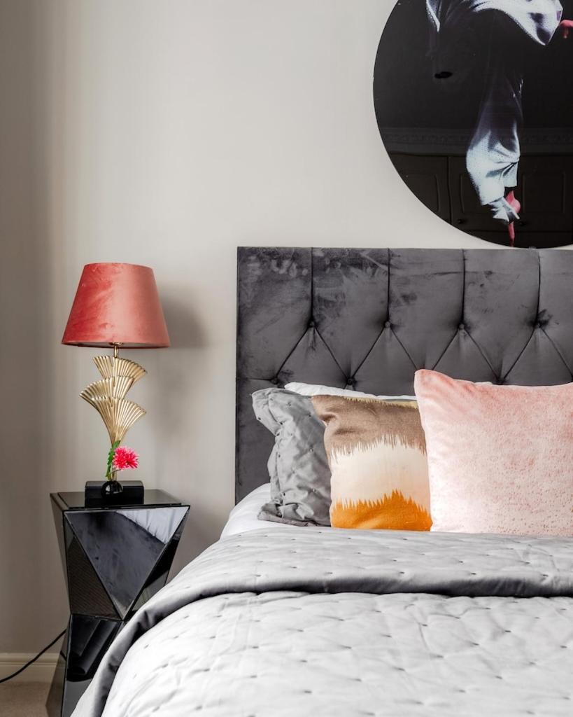 Revamped & Luxxe For Covent Garden Lovers! Adorable For Families & Friends Appartement Londen