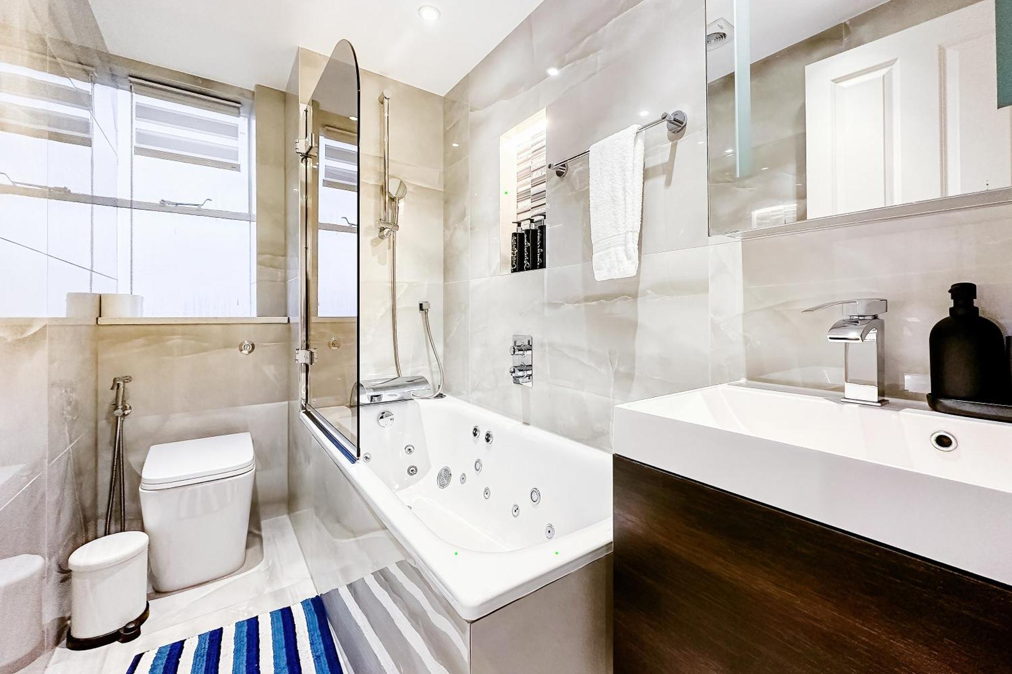 Luxury 3 Bedrooms In * Londres