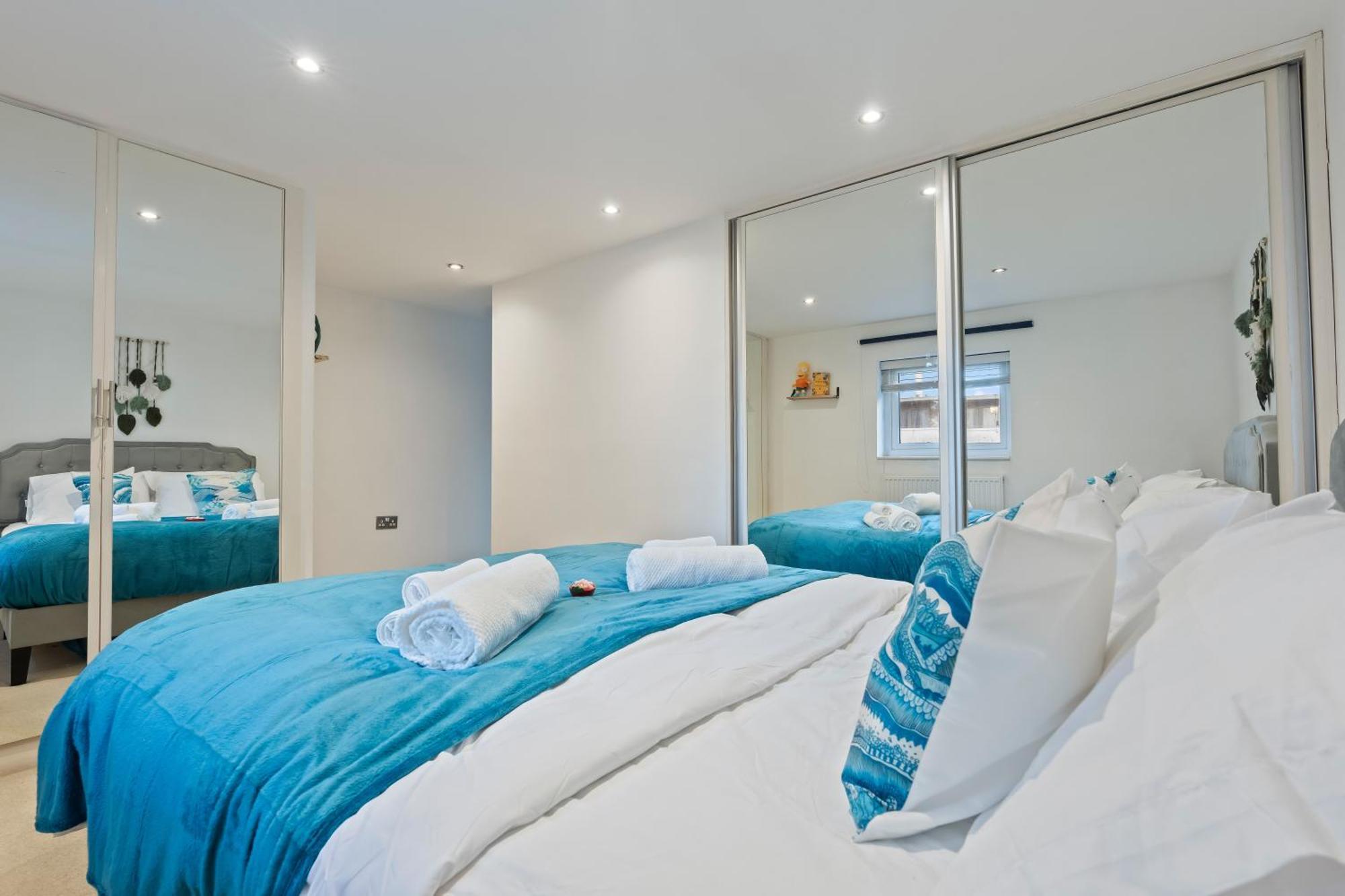 Cosy 1 Bed W Loft Sleeps 5 Close To Stations Appartement
