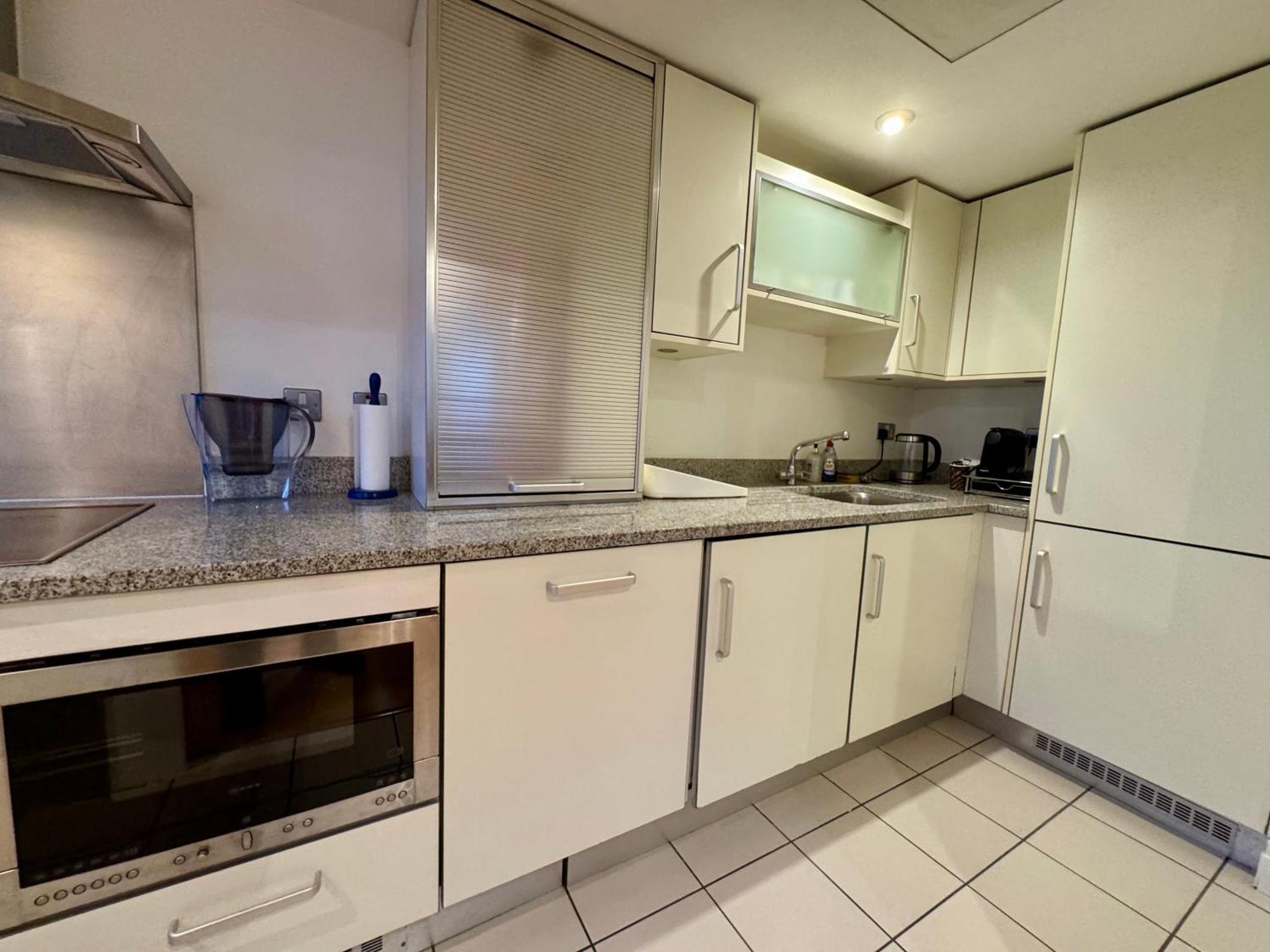 Paddington Lake Side 2bed 2bath Appartement Londres