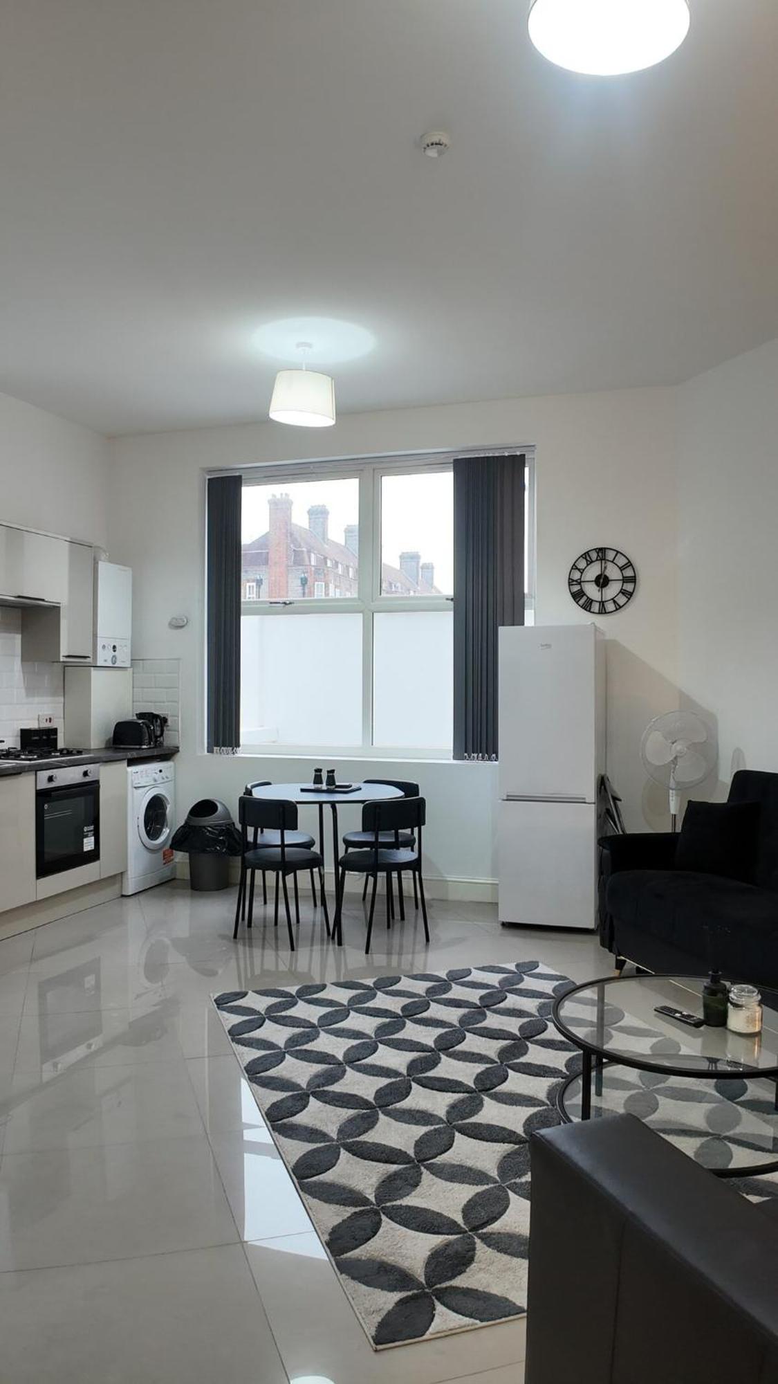 Spacious 2 Bed With Patio In Camden Wr201 Apartamento *