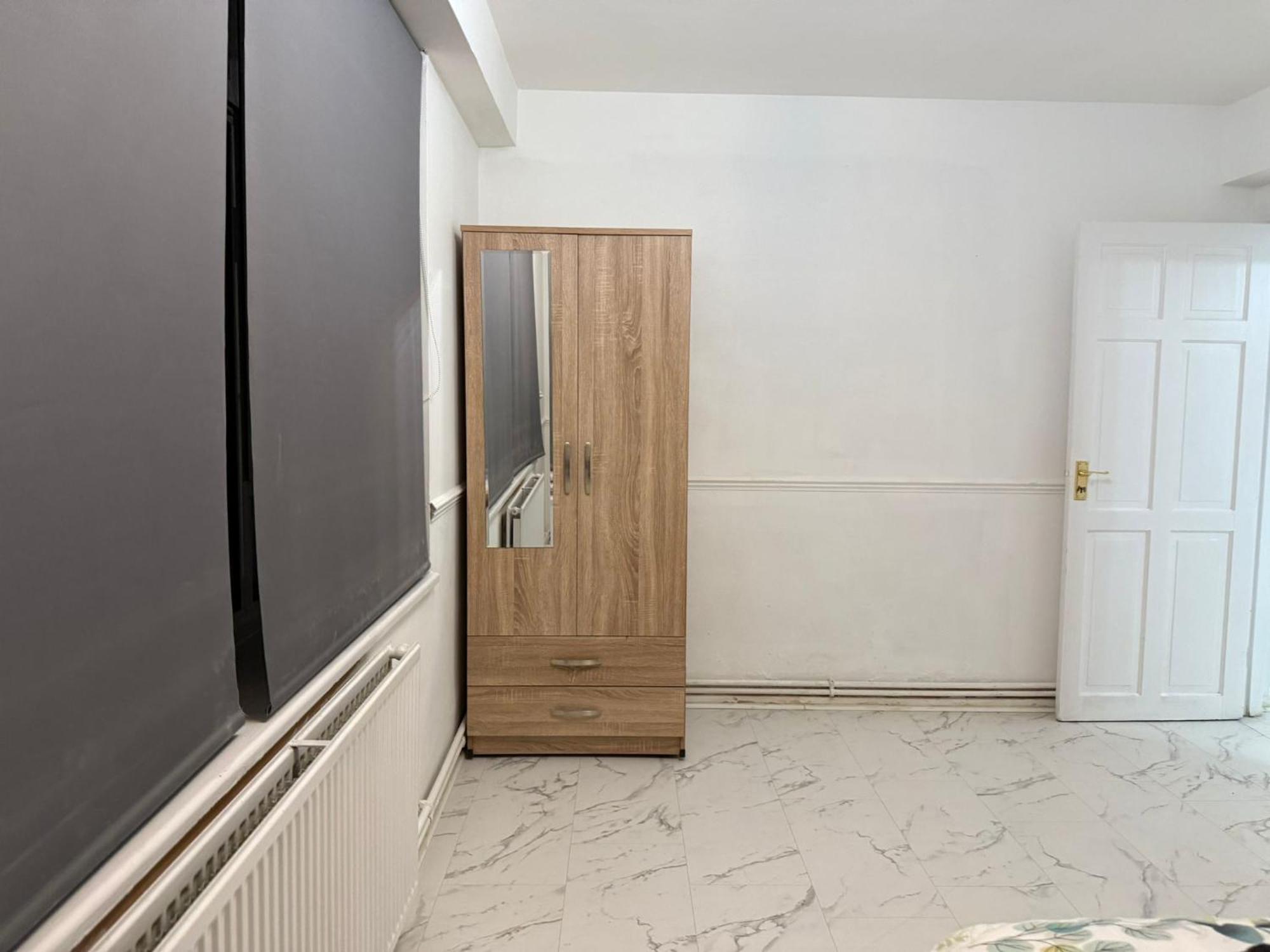 Habitación en casa particular Edgware Road For 4 Guests *
