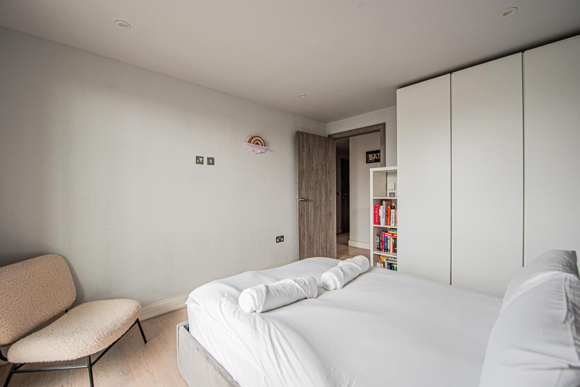 Modern 2 Bed Flat In Battersea Close To Transport Appartement Londres