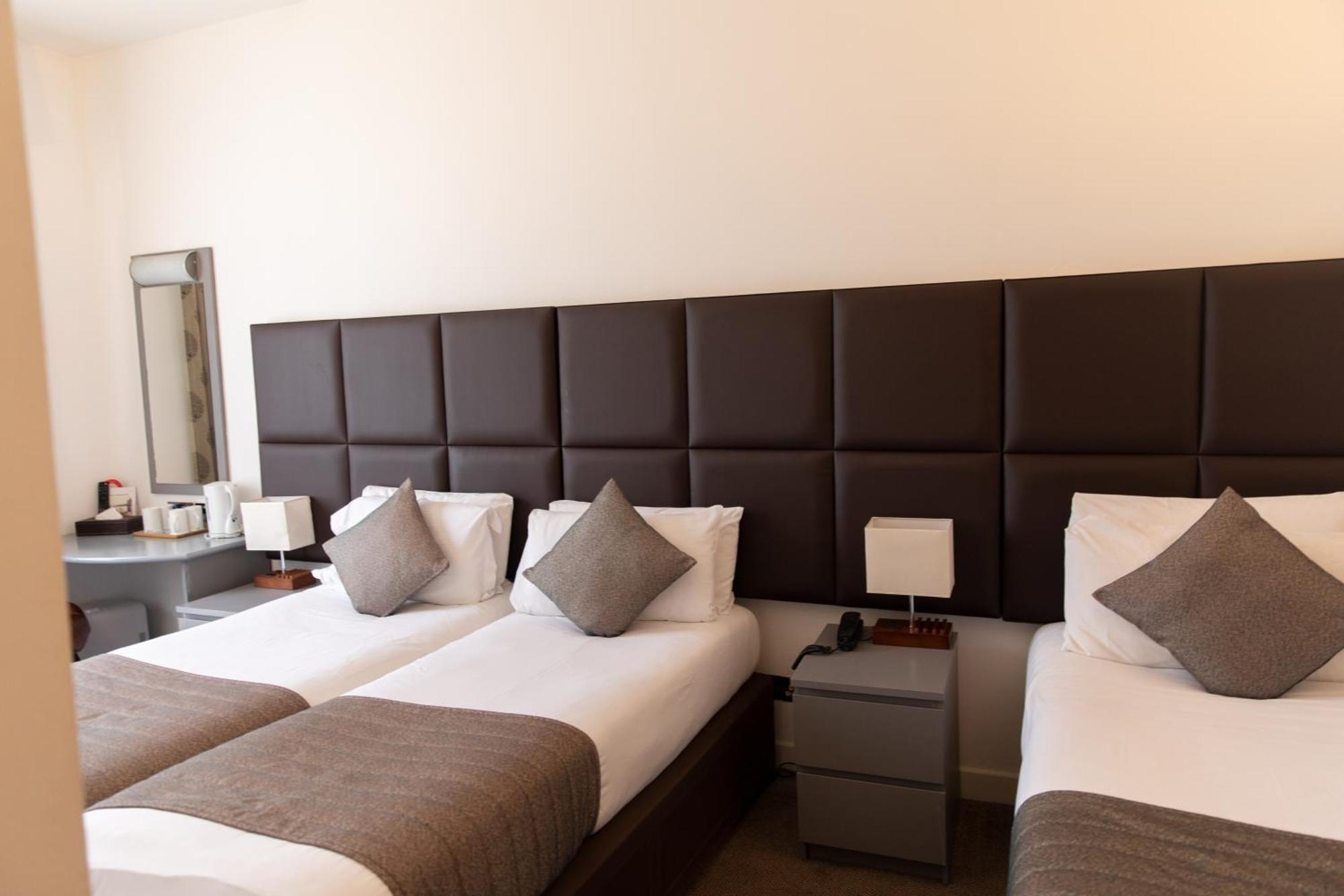 Hotel Duke Of Leinster London