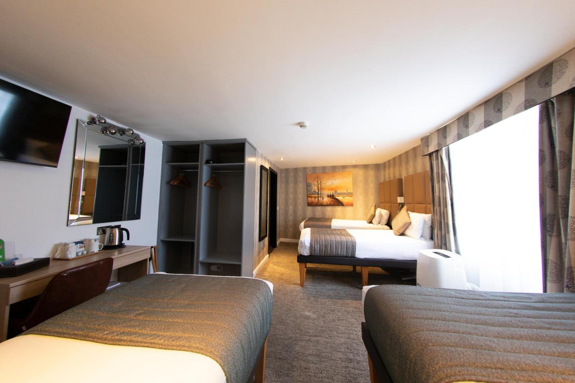 Duke Of Leinster Hotel London