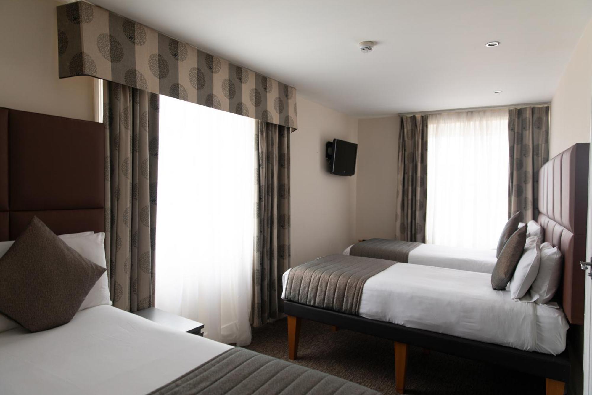 Hotel Duke Of Leinster 3*