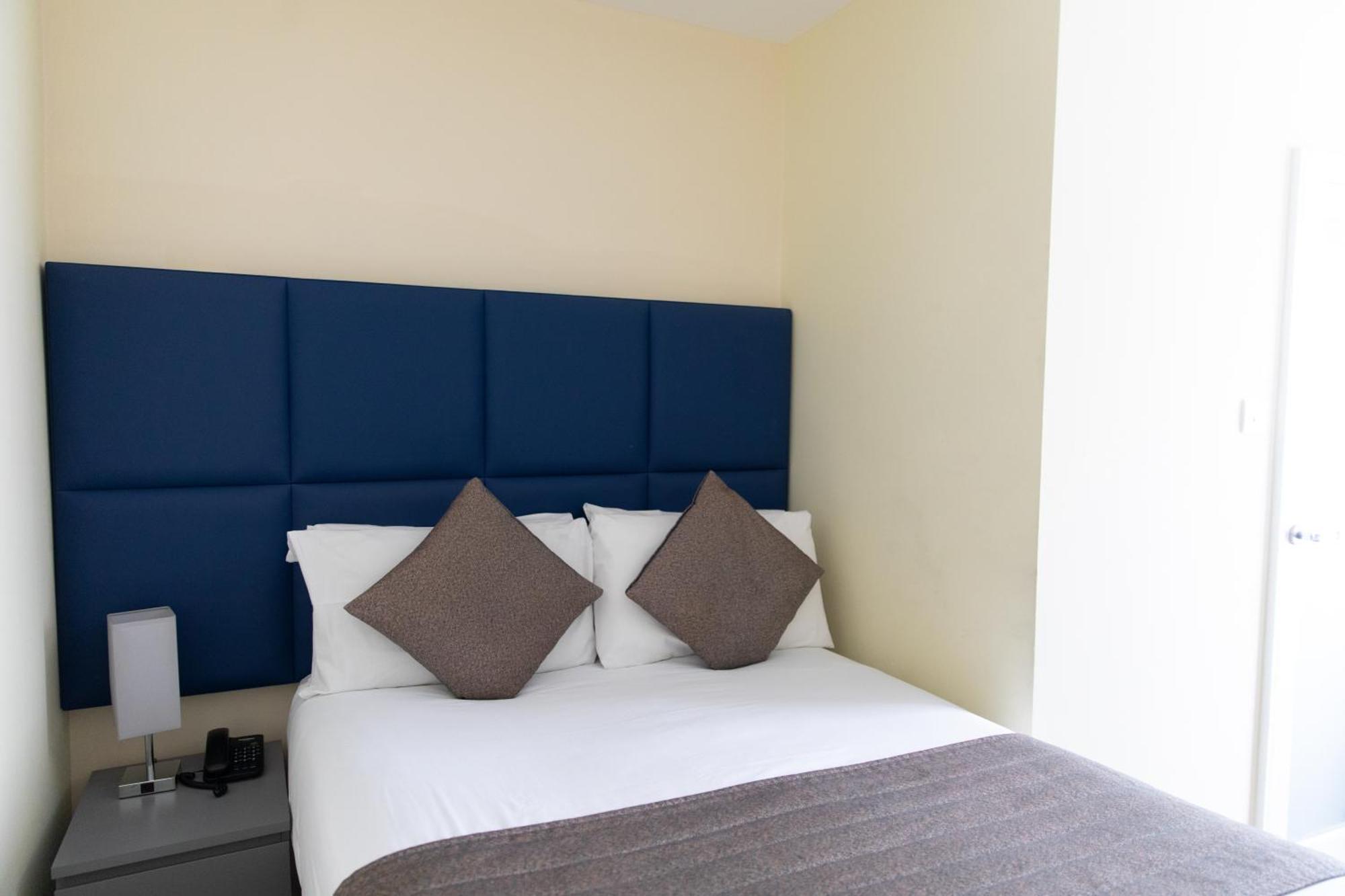 Hotel Duke Of Leinster London