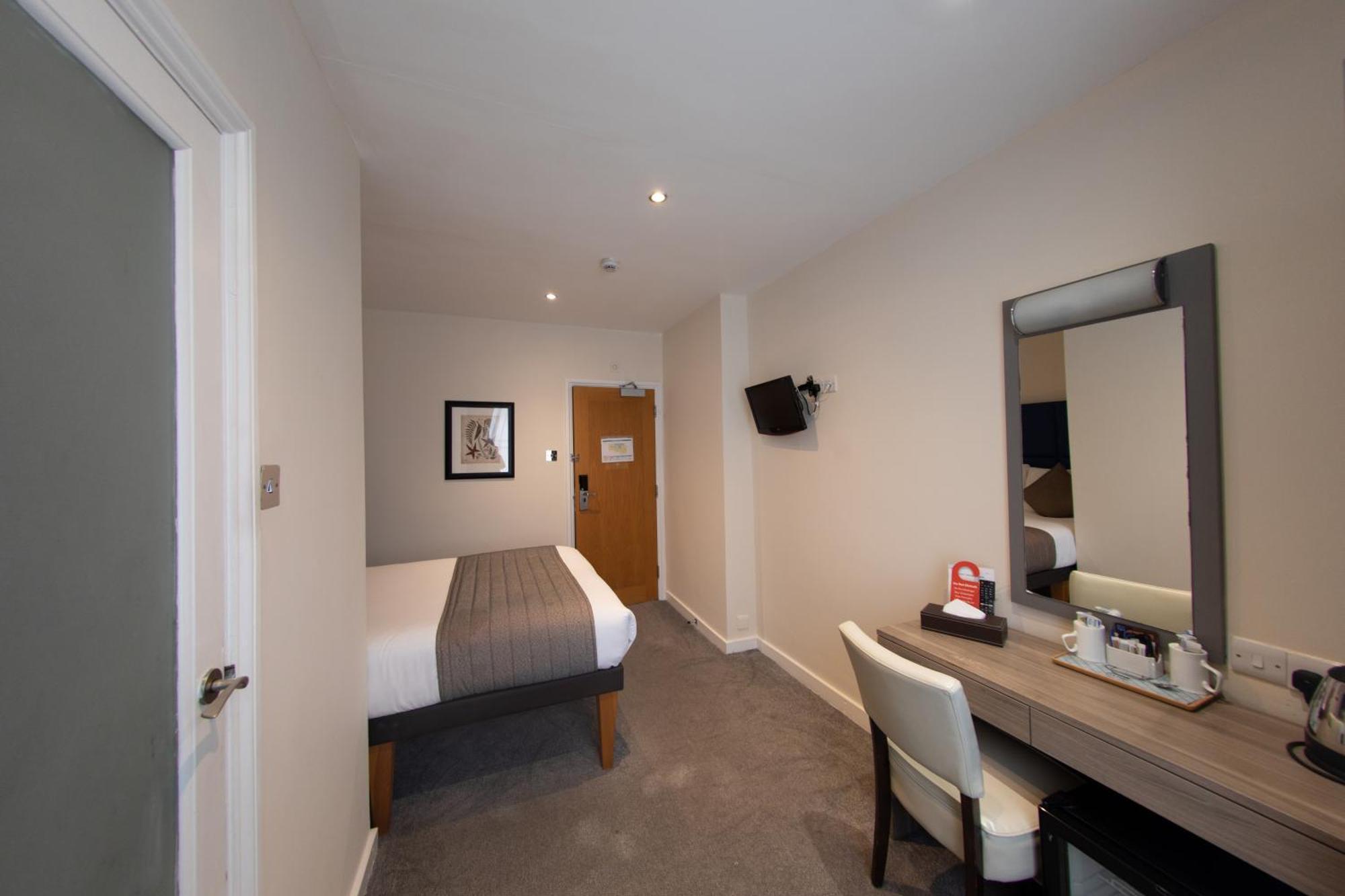 Hotel Duke Of Leinster 3*