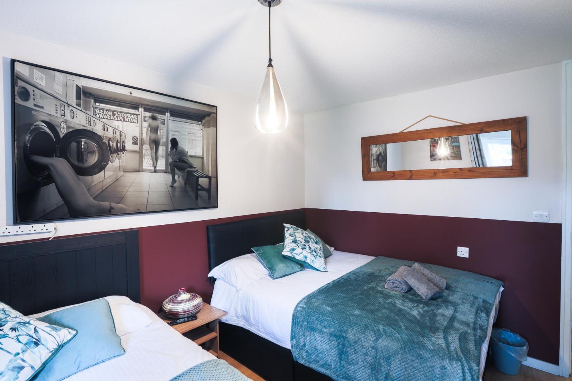 Apartamento 20 Percent Off -Promo Genius Offers-Citycenter Londonbridge Apartment With Parking-Wifi-Sleeps7-4Beds-Netflix-Family! *