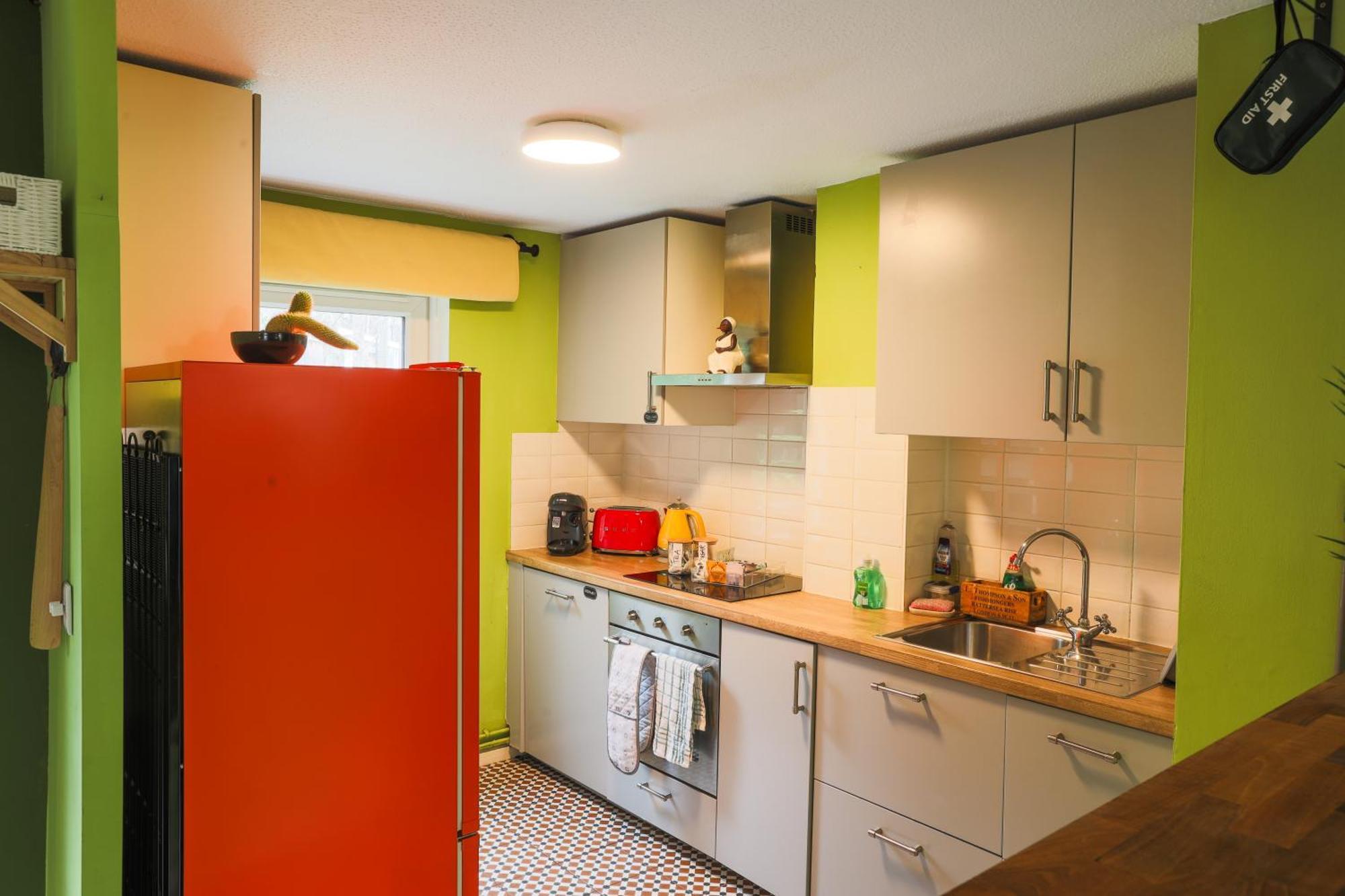 20 Percent Off -Promo Genius Offers-Citycenter Londonbridge Apartment With Parking-Wifi-Sleeps7-4Beds-Netflix-Family! Londres