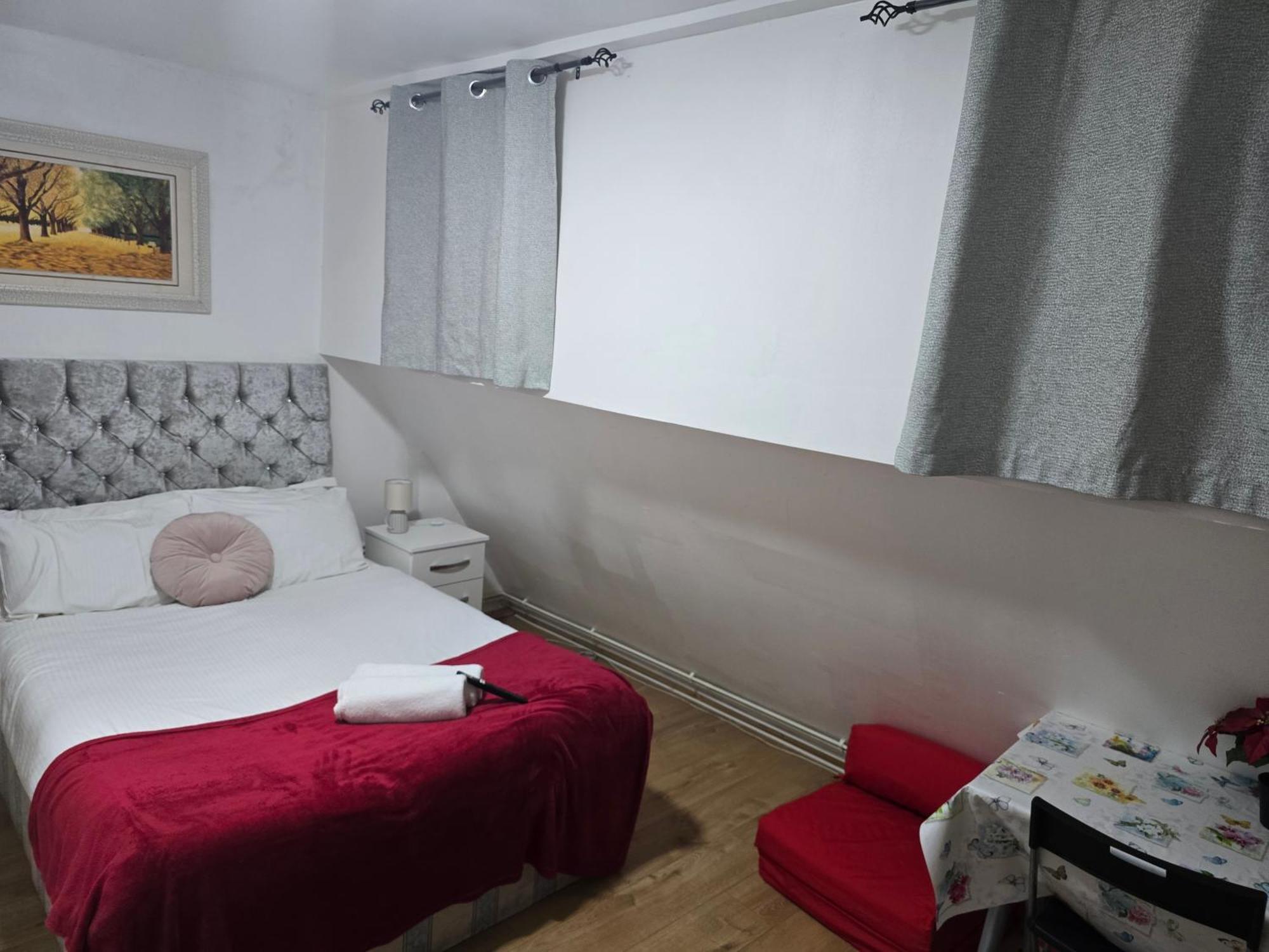 Tower Bridge Roomzzzz * Londres