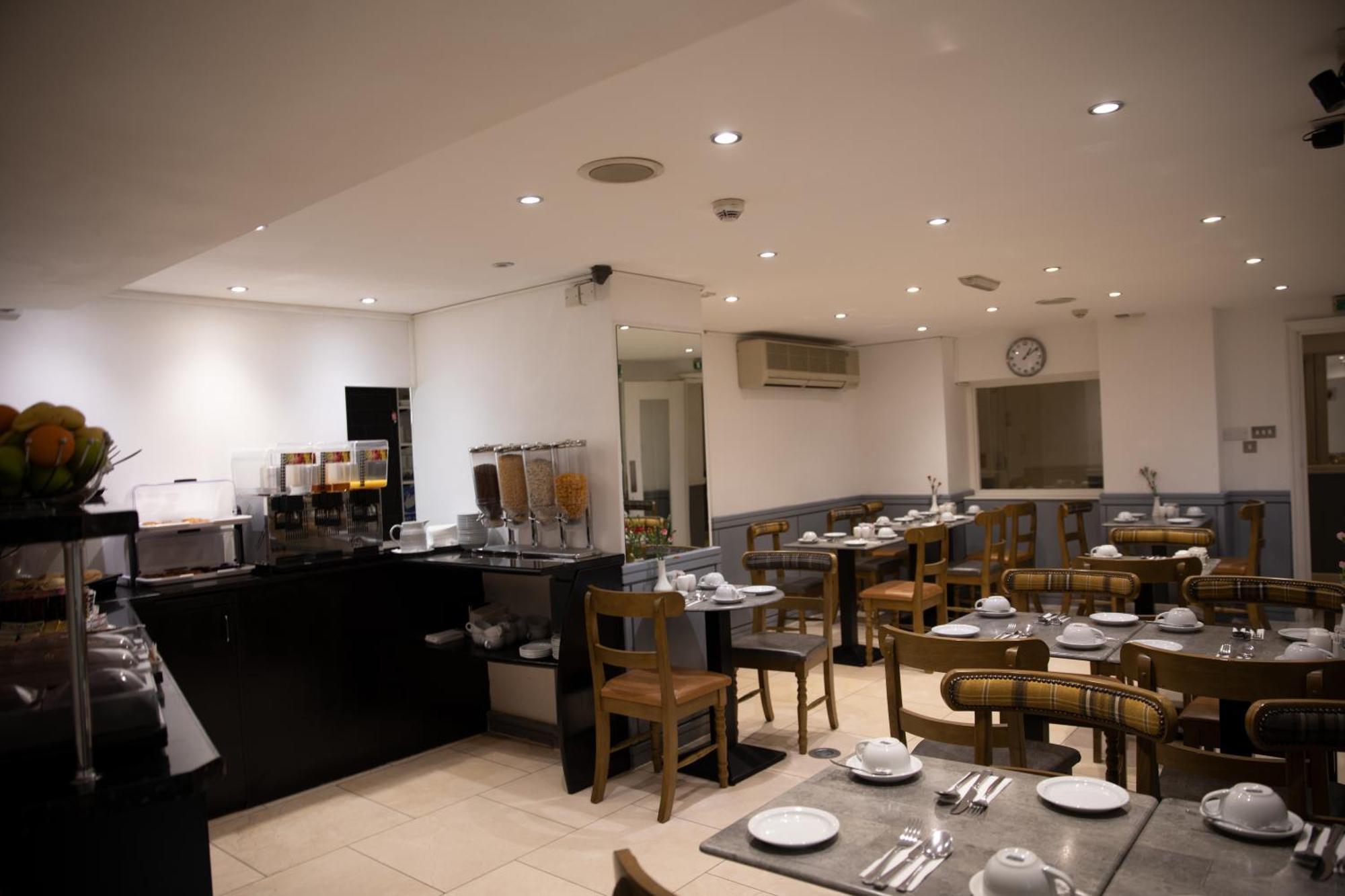 Hotel Duke Of Leinster London