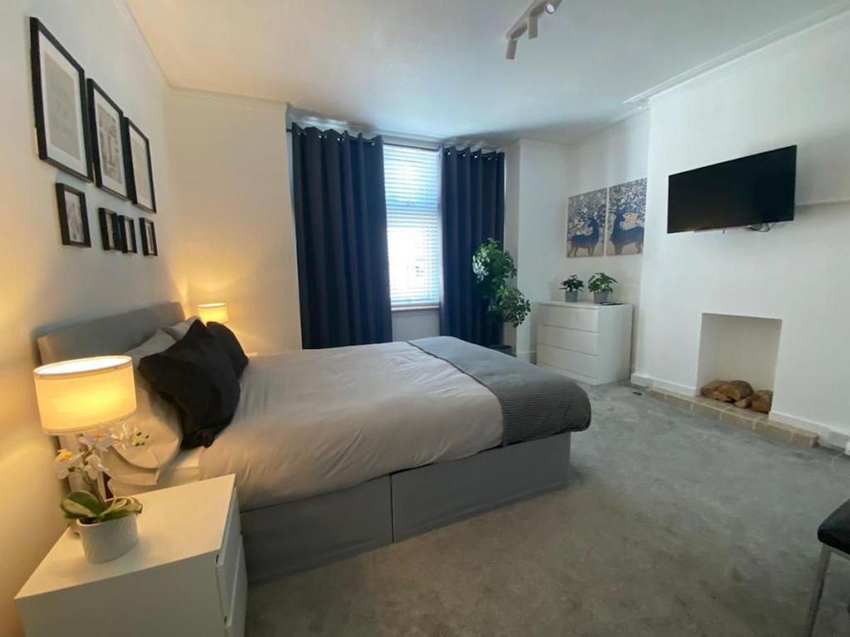 Beautuful 2 Bed In Apartamento