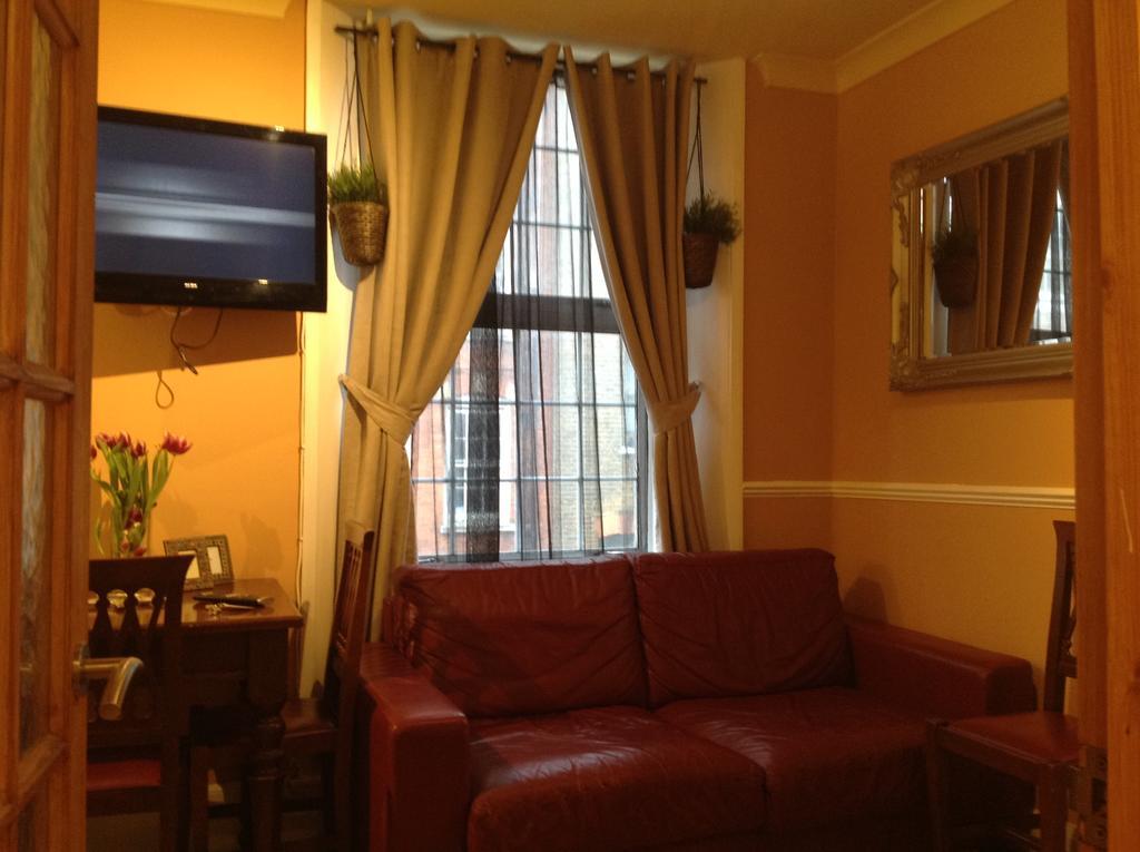 Center Suites Apartment