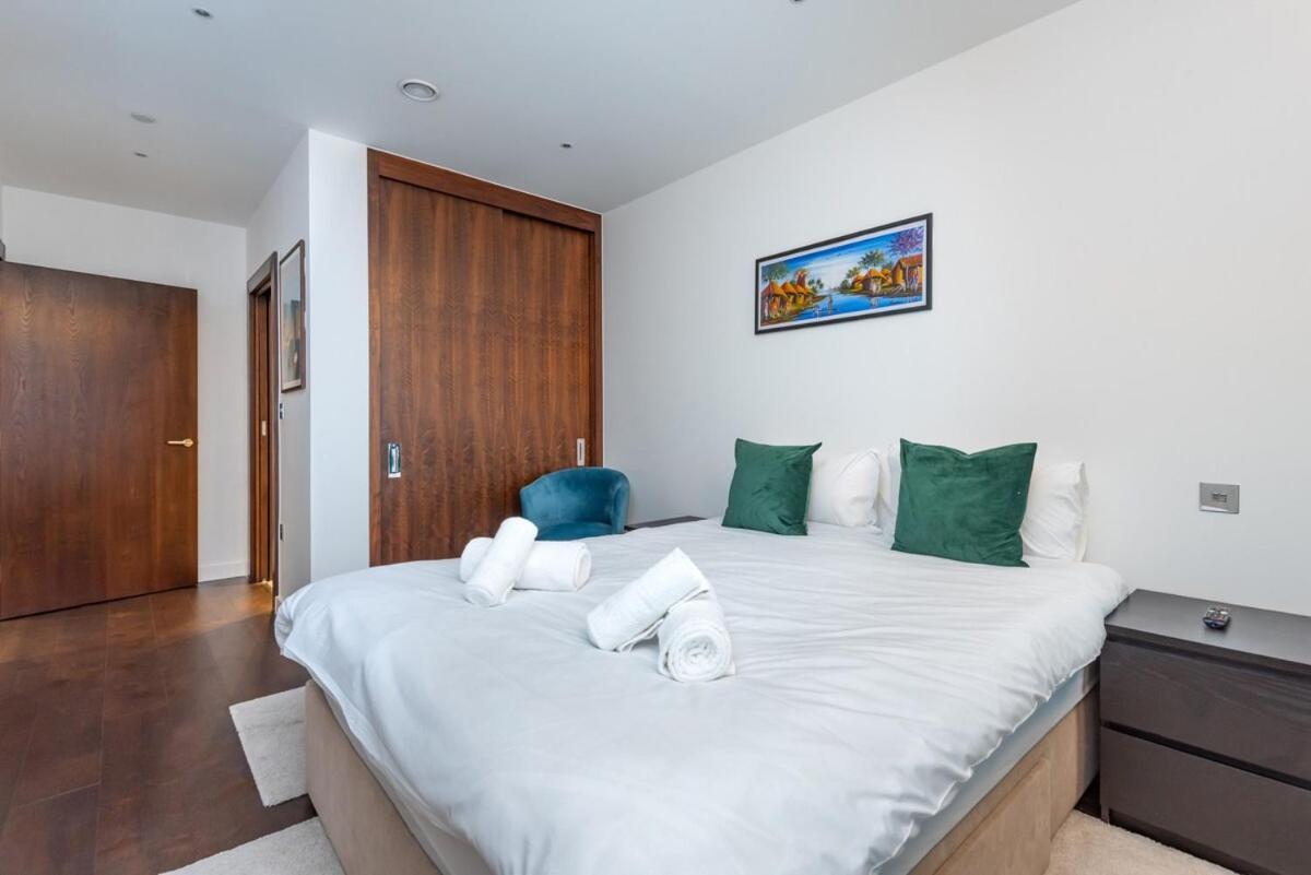 Lexington Devereux Residences Apartamento