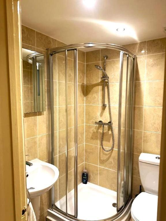 Delightful By Kensington & Chelsea Desirable Locations W8 Sw Appartement *