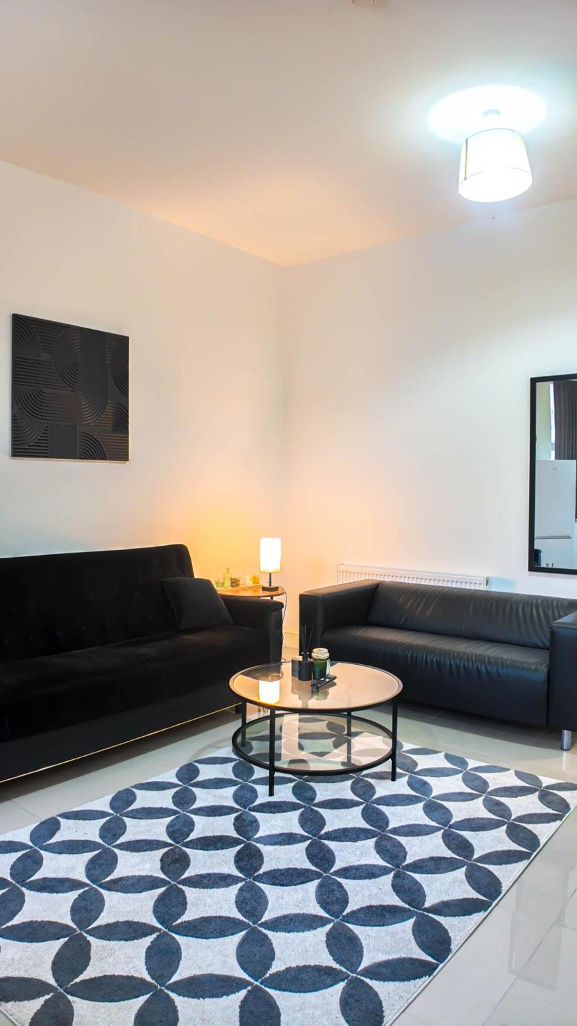 Spacious 2 Bed With Patio In Camden Wr201 Londres
