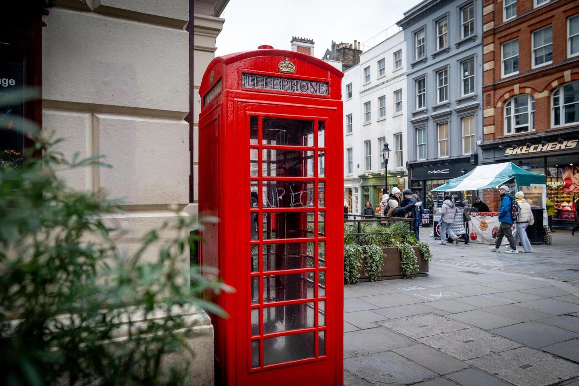 Cuthbert - Heart Of Covent Garden! Londres