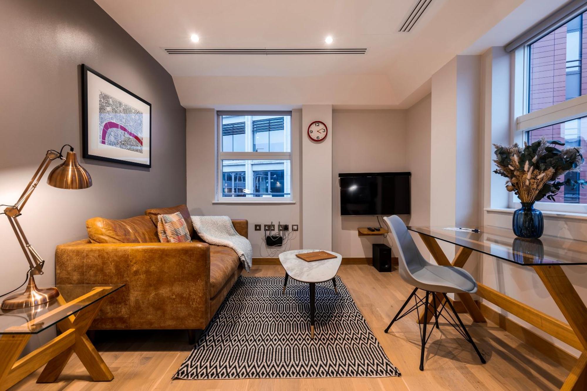 Apartamento Barbican Serviced By Lovelystay Londres
