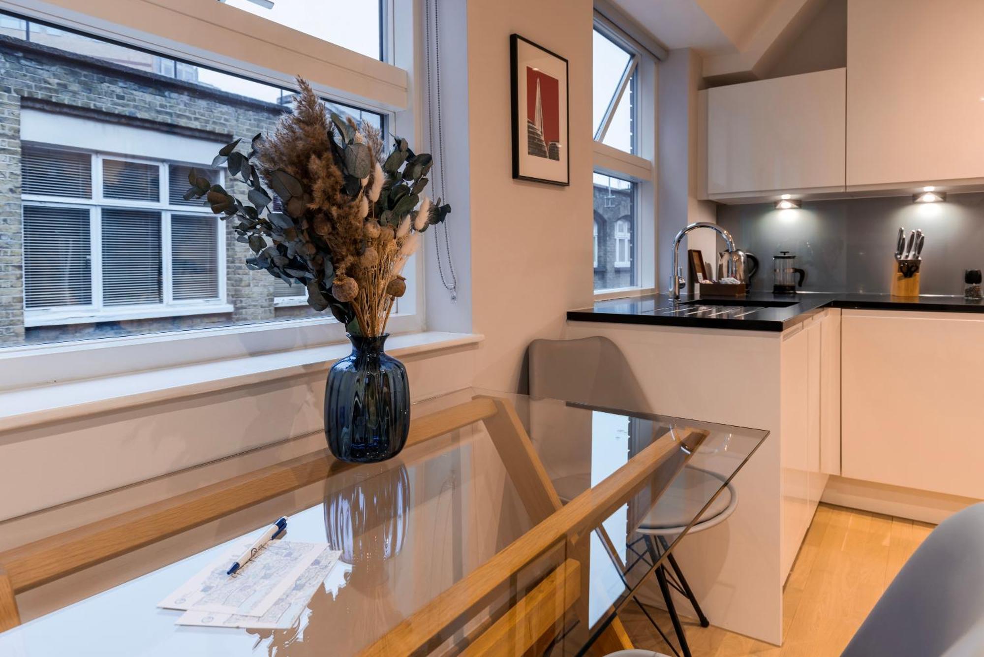 Barbican Serviced By Lovelystay Apartamento Londres