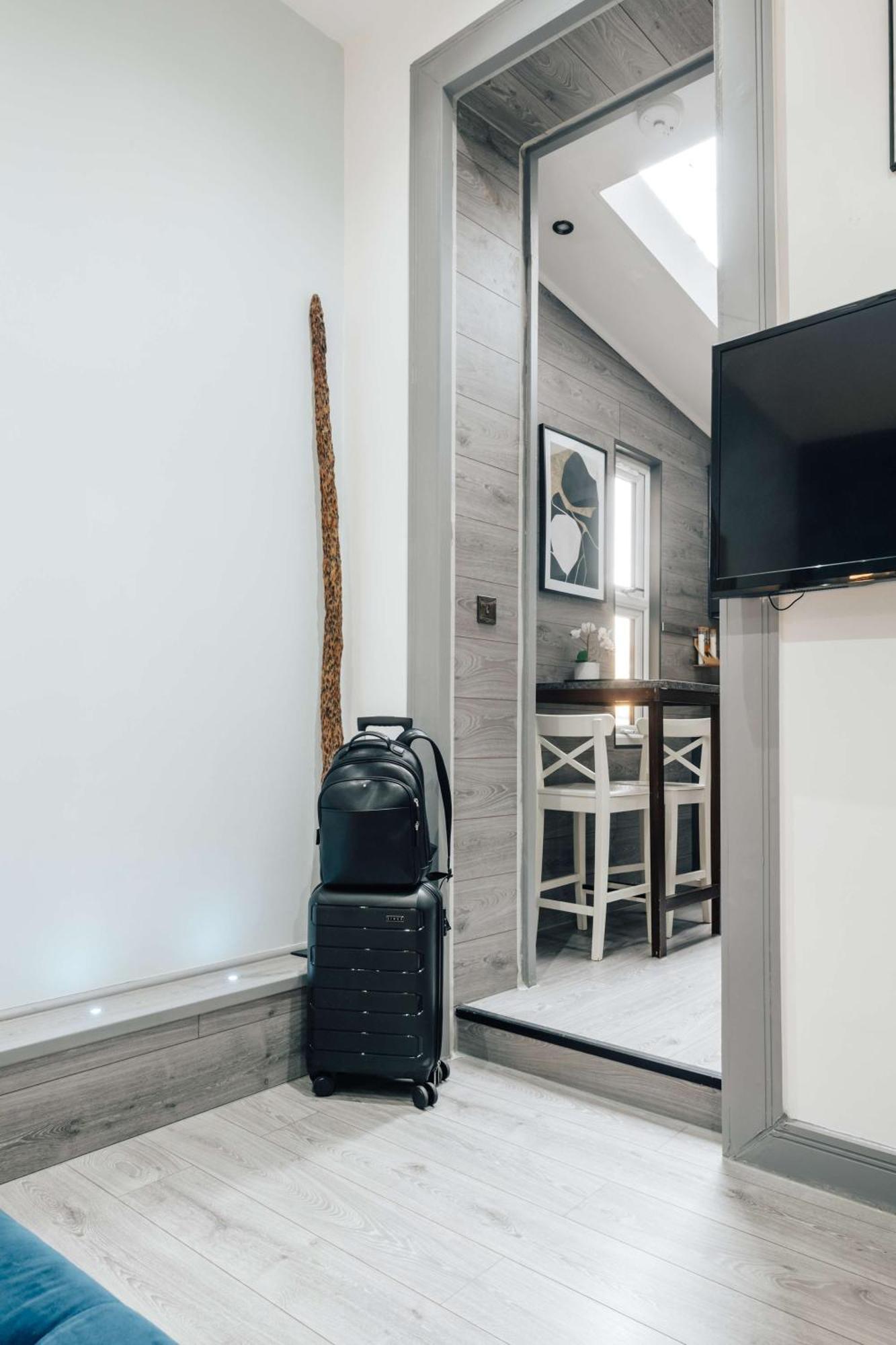 Vakantiehuis 1 - Charming In Earls Court *