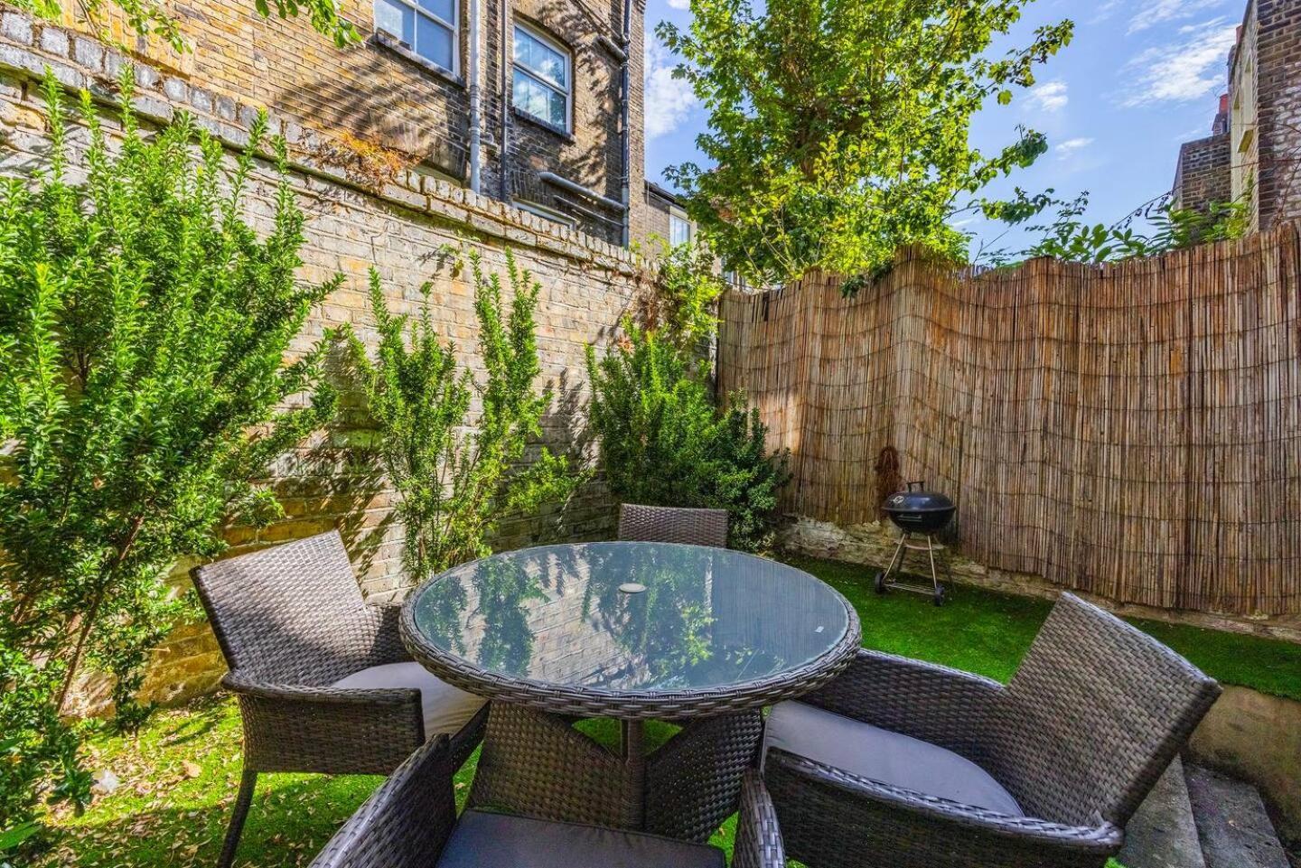 Modern - 5 Mins To Whitechapel Station Vakantiehuis *
