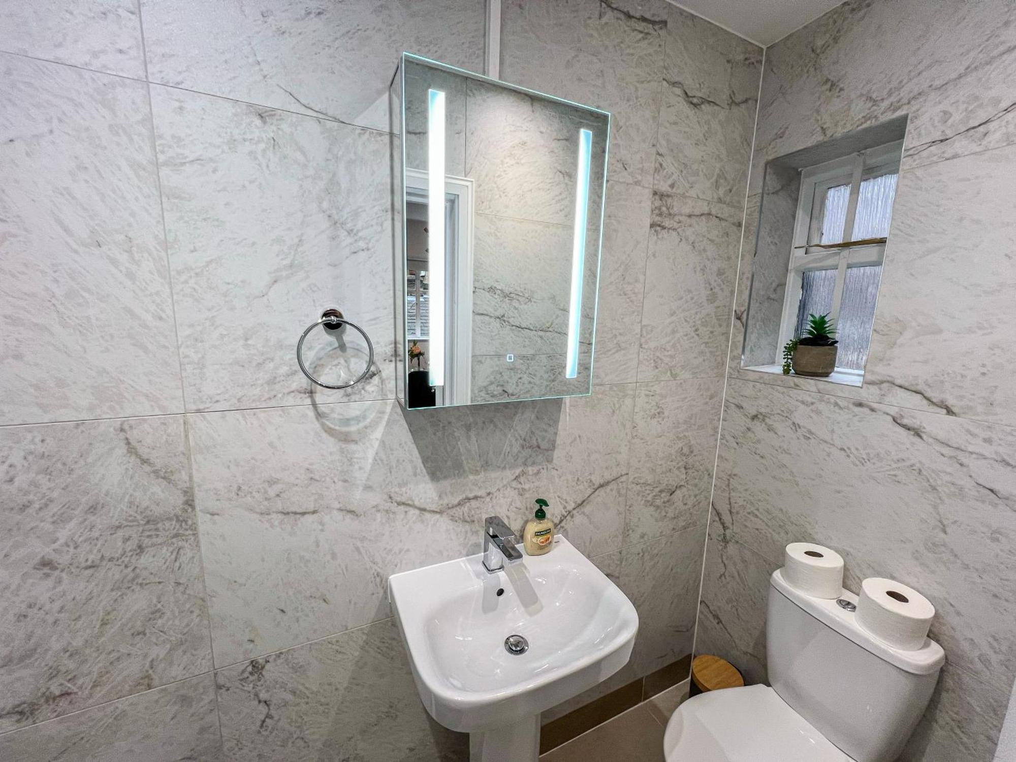 Sleek 1-bed Flats In Euston, Islington Near Regents Park Appartement