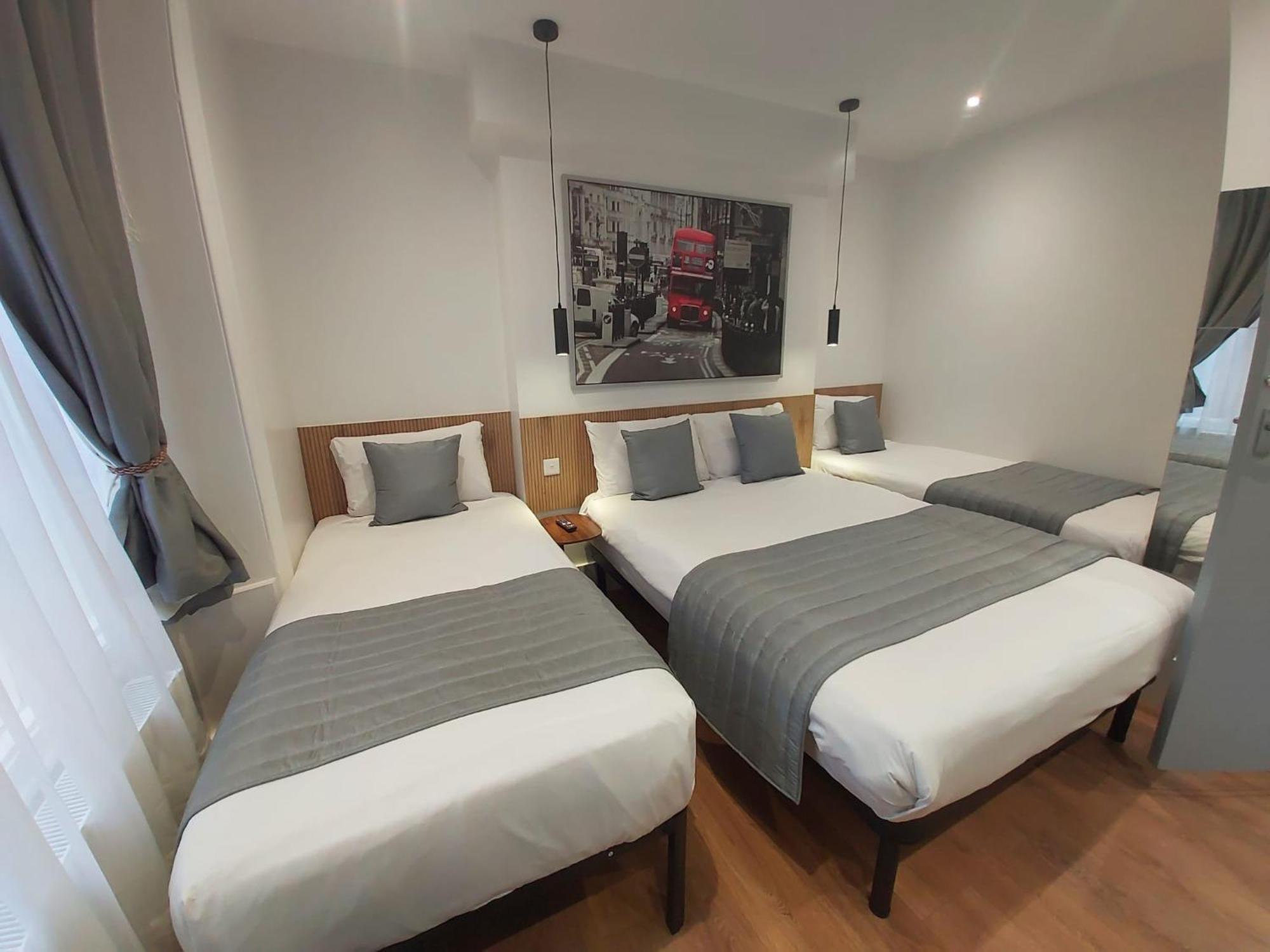 Hotel Falcon 3*