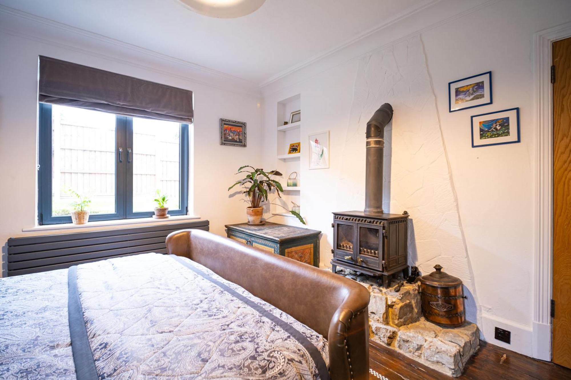 The Ridge London - Luxury Designer With Hot Tub And Sauna, Bexley Borough Of London Villa
