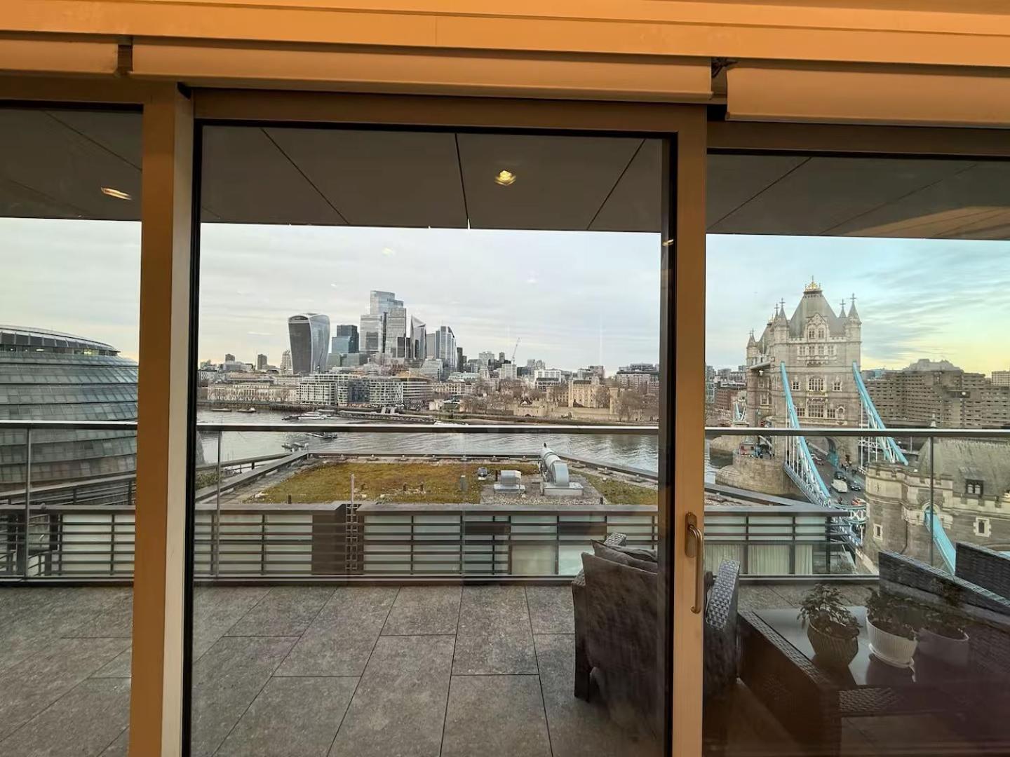 4m Pounds Luxury Tower Bridge Direct Views Sleeps 7 Appartement Londres
