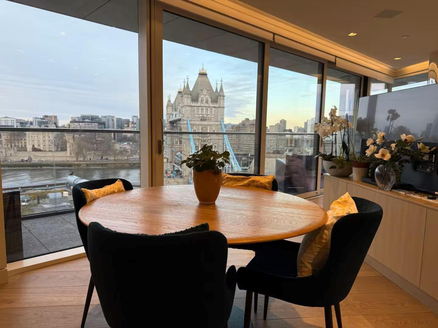 4m Pounds Luxury Tower Bridge Direct Views Sleeps 7 Appartement