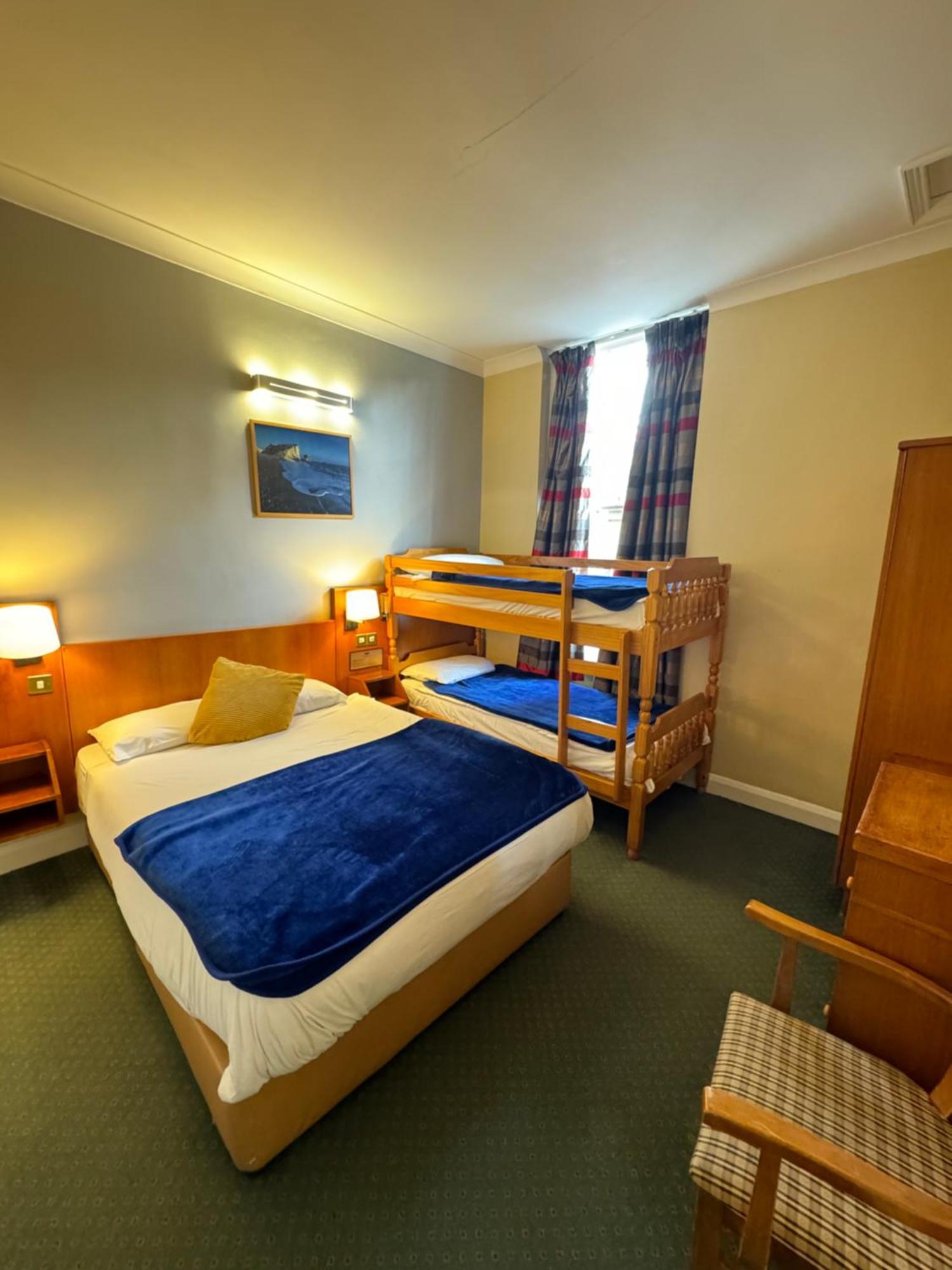 The Beverley House 2* Londres