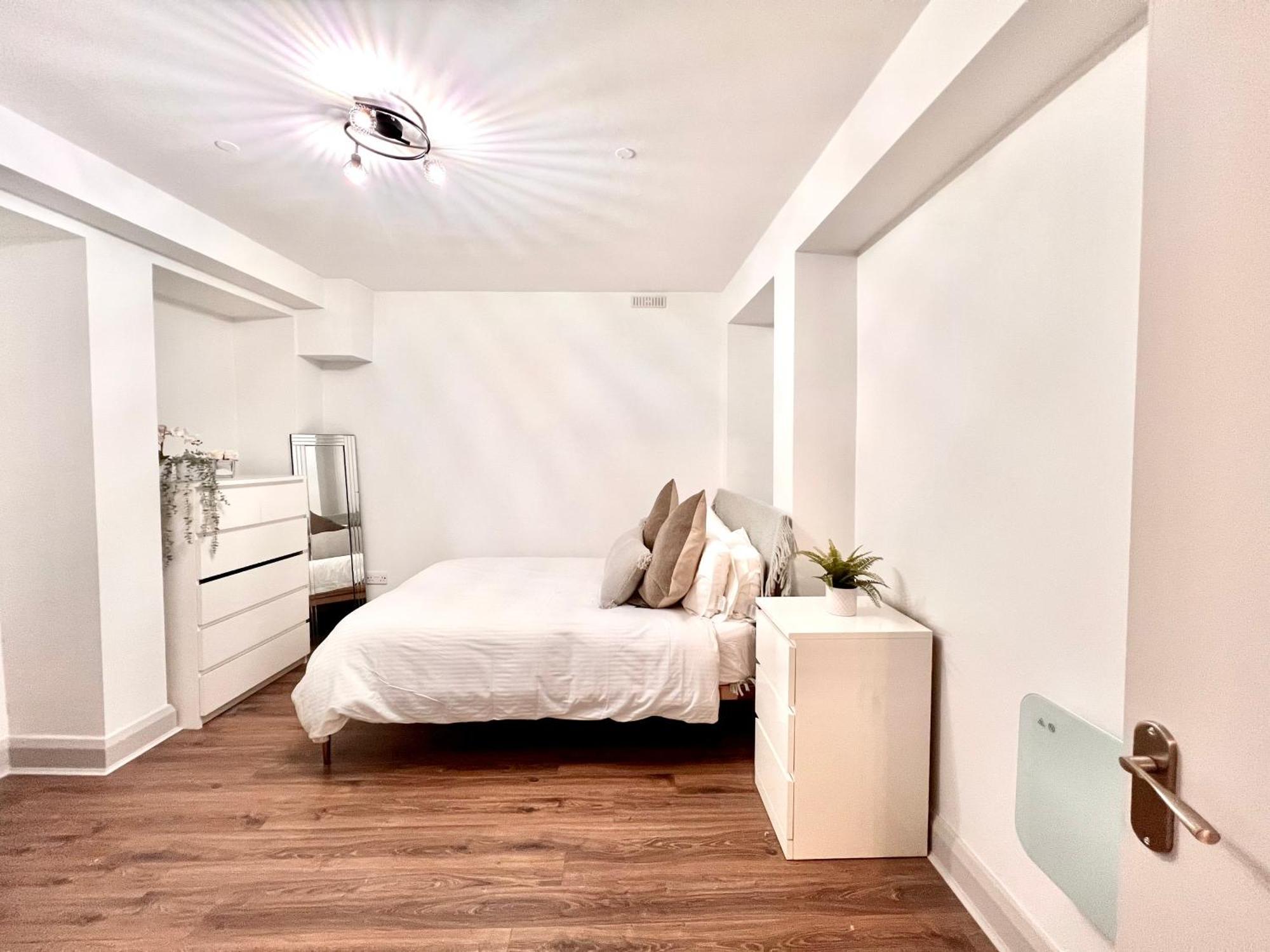 Fully Refurbed 2025 1 Minute To Old Street Station Apartamento