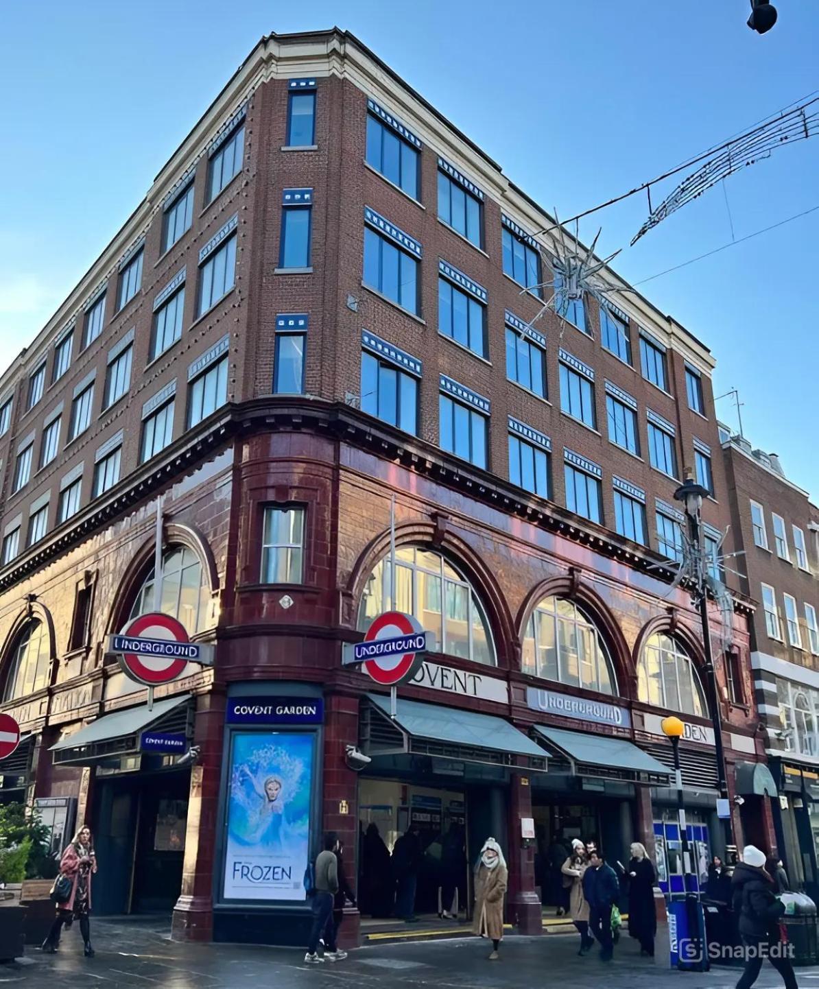 The Wanderlust - 1 Bedroom L Sleeps 4 With Sofa Bed L Prime Location Free Wifi L Perfect For Business & Leisure Travelers L 15percent Off Weekly & 20percent Off Monthly Stays! Apartment
